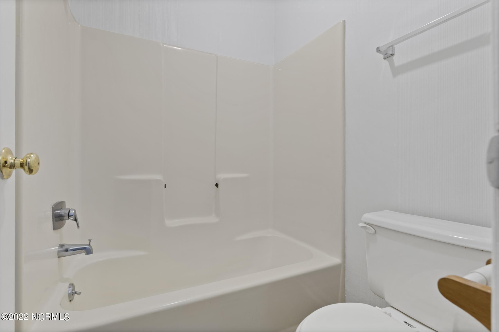 100550644 | Photo 21