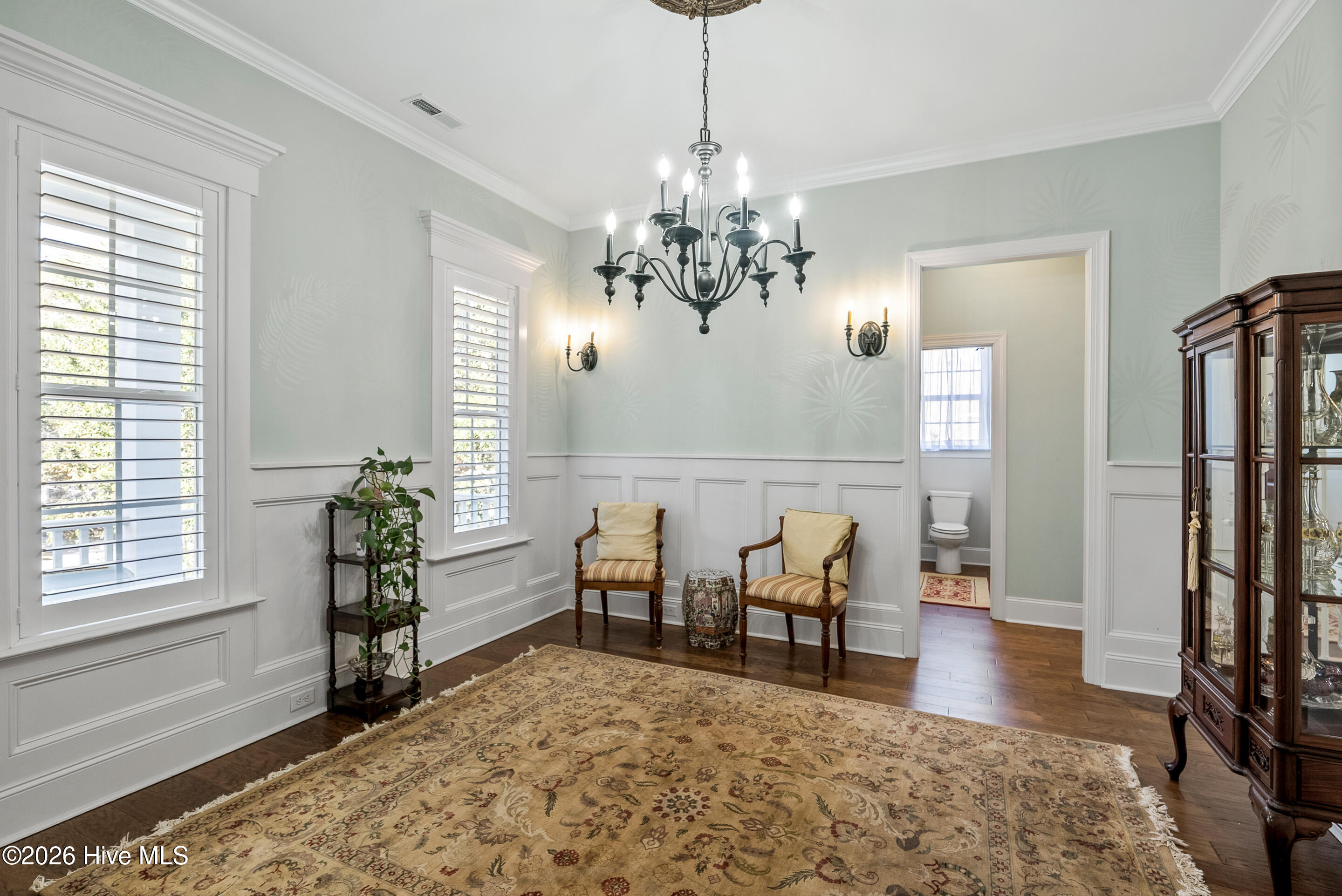 100550882 | Photo 16