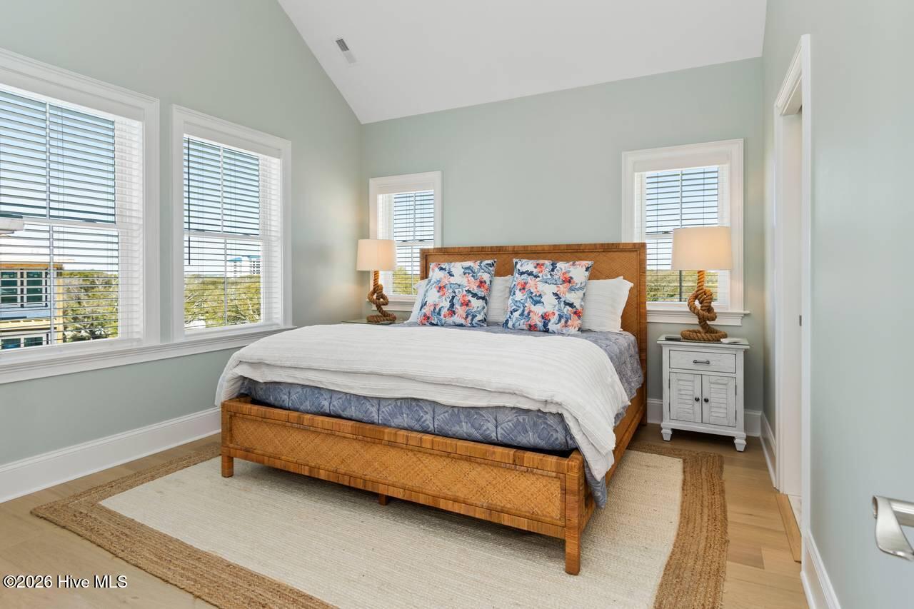 109 Ocean Bluff Drive,Indian Beach