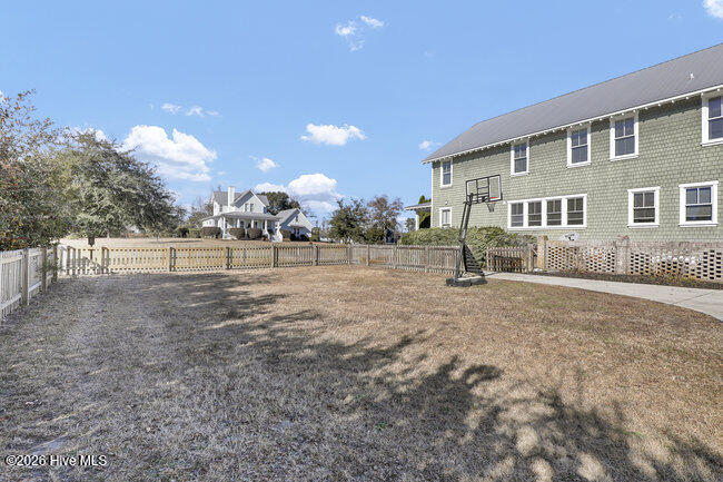 101 Cottage Walk, Hampstead, NC, 28443