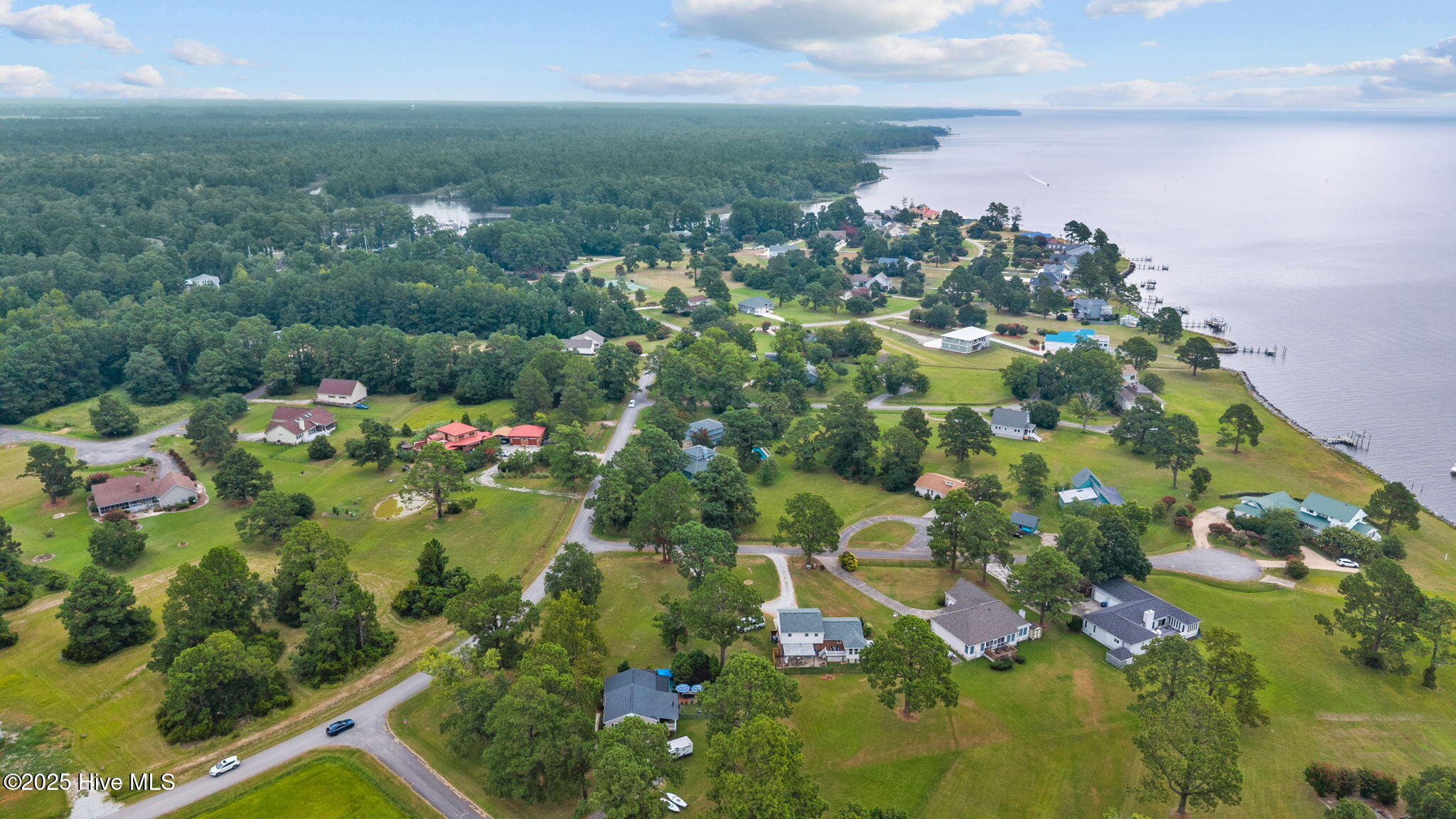 5302 Bogue Drive, Oriental, NC, 28571