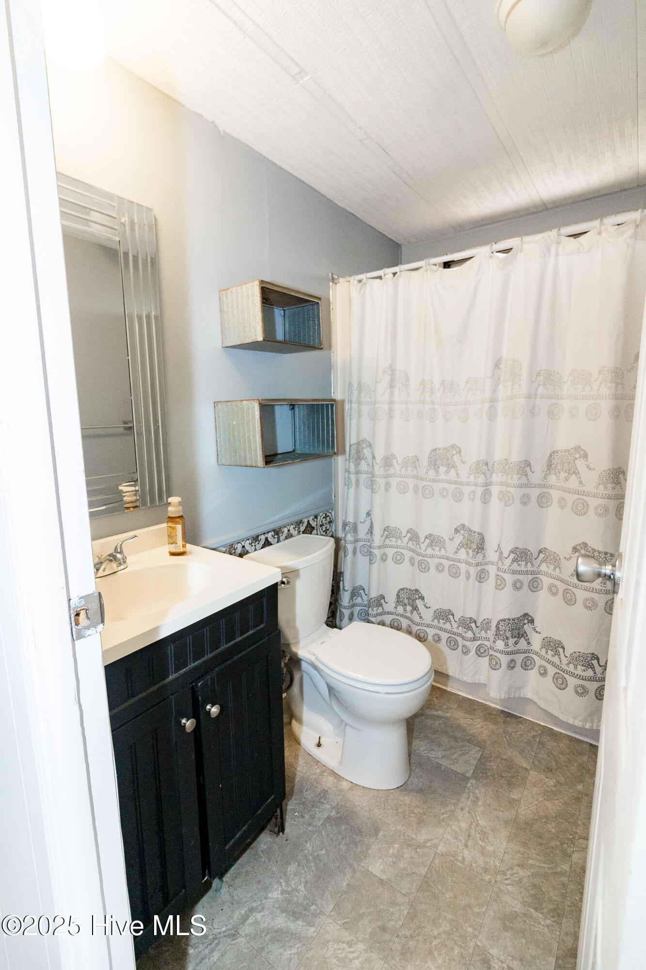 100545695 | Photo 29