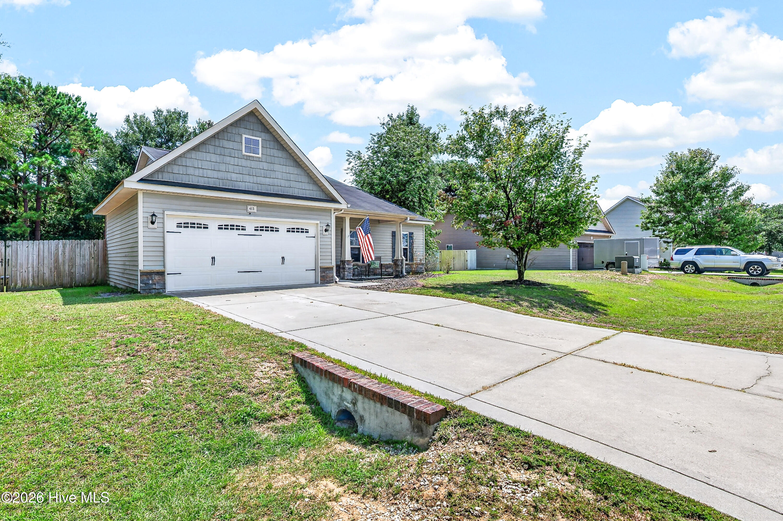 413 Peppermint Drive,Hubert