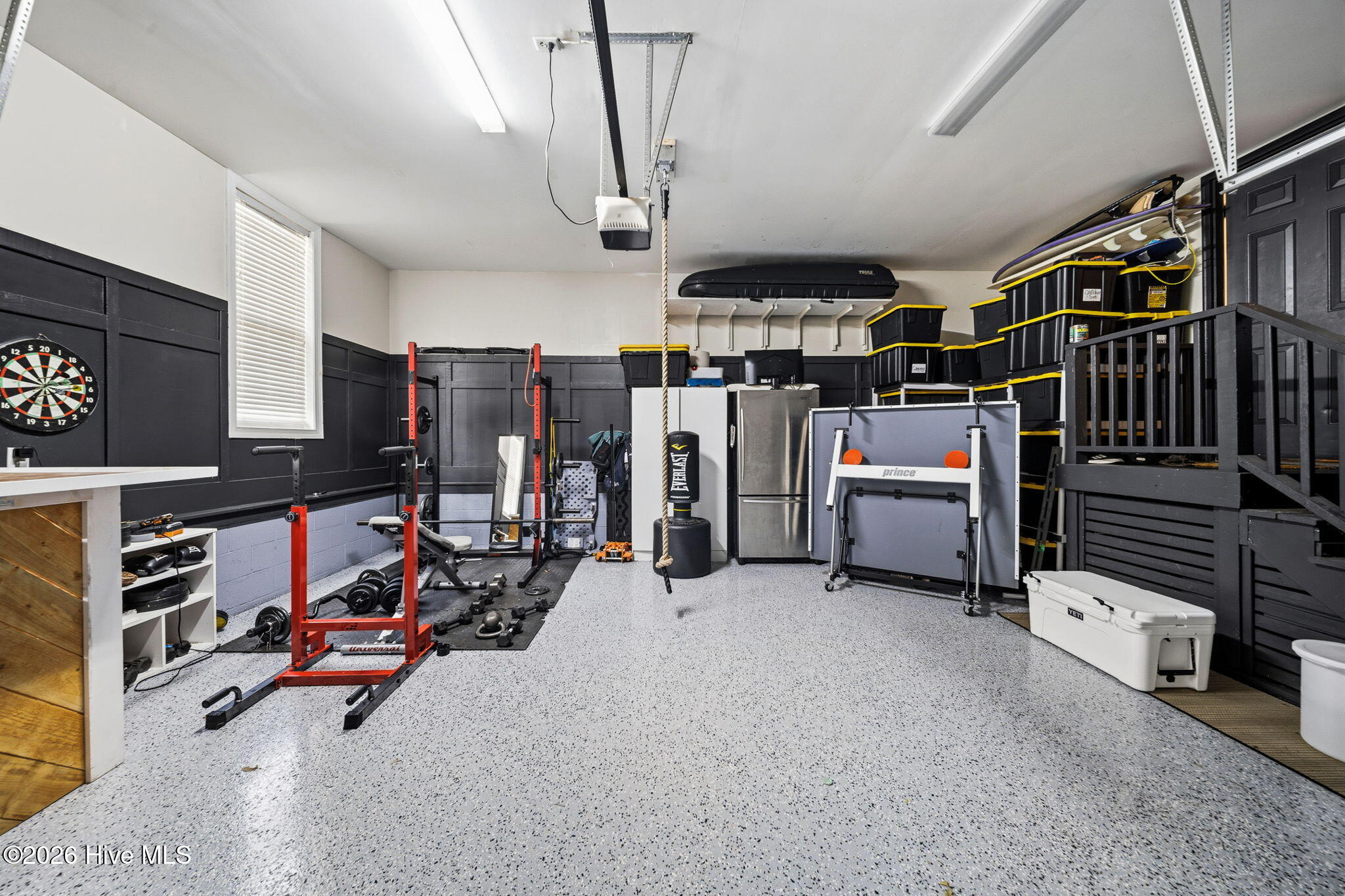 100561515 | Photo 91