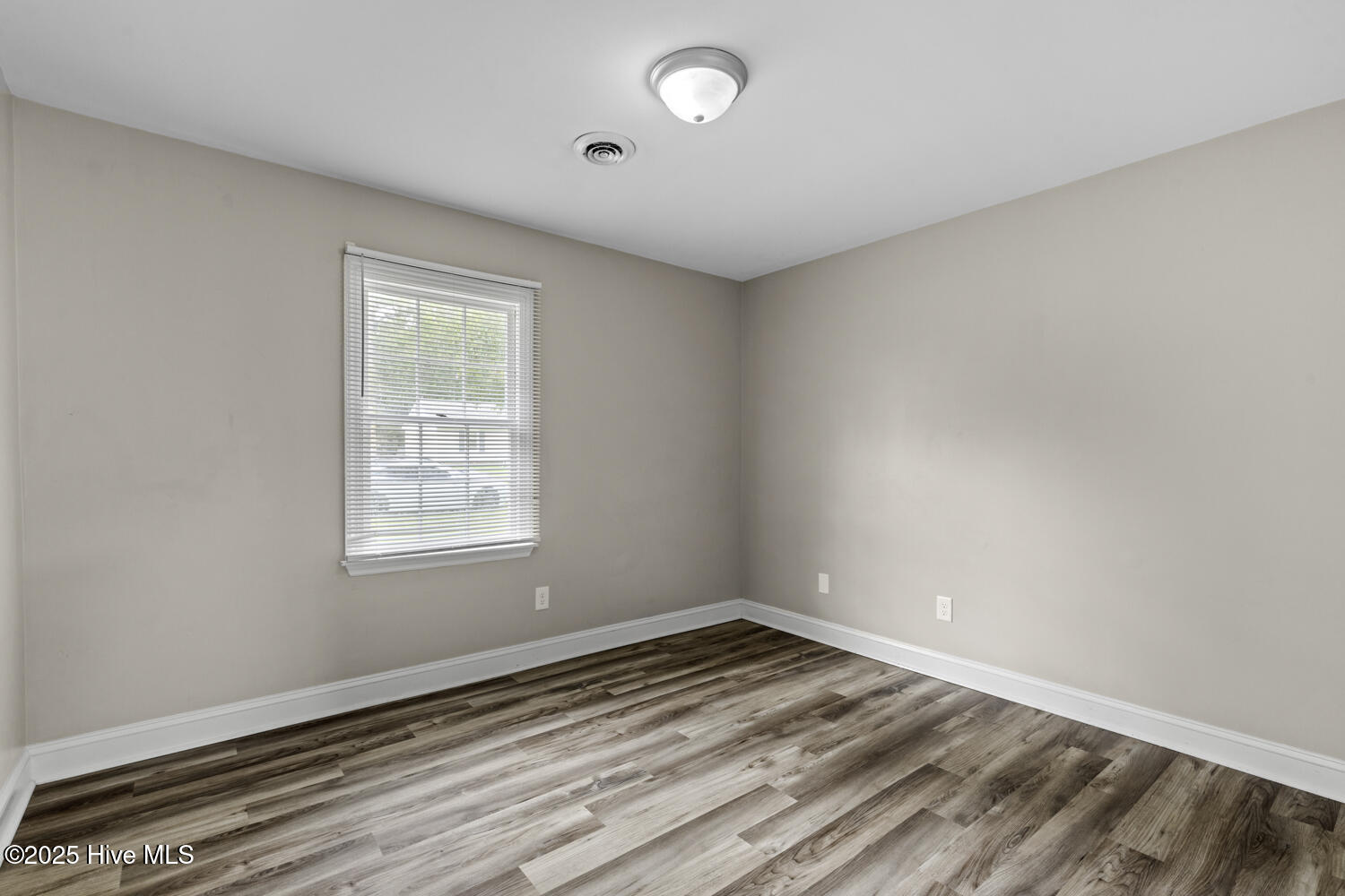 136 Sandy Drive, Jacksonville, NC 28546 – photo 15: sandy-16