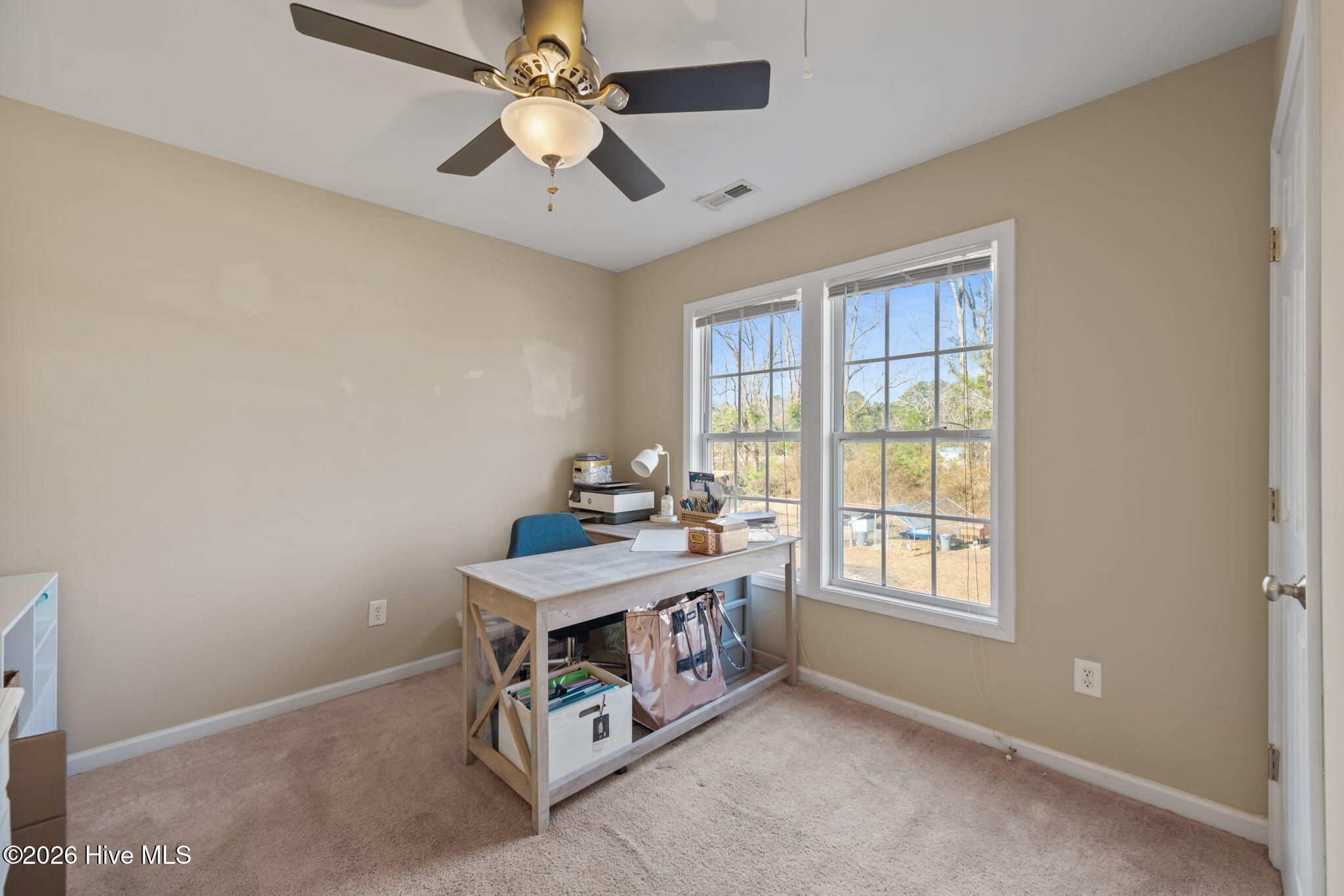 100547429 | Photo 20