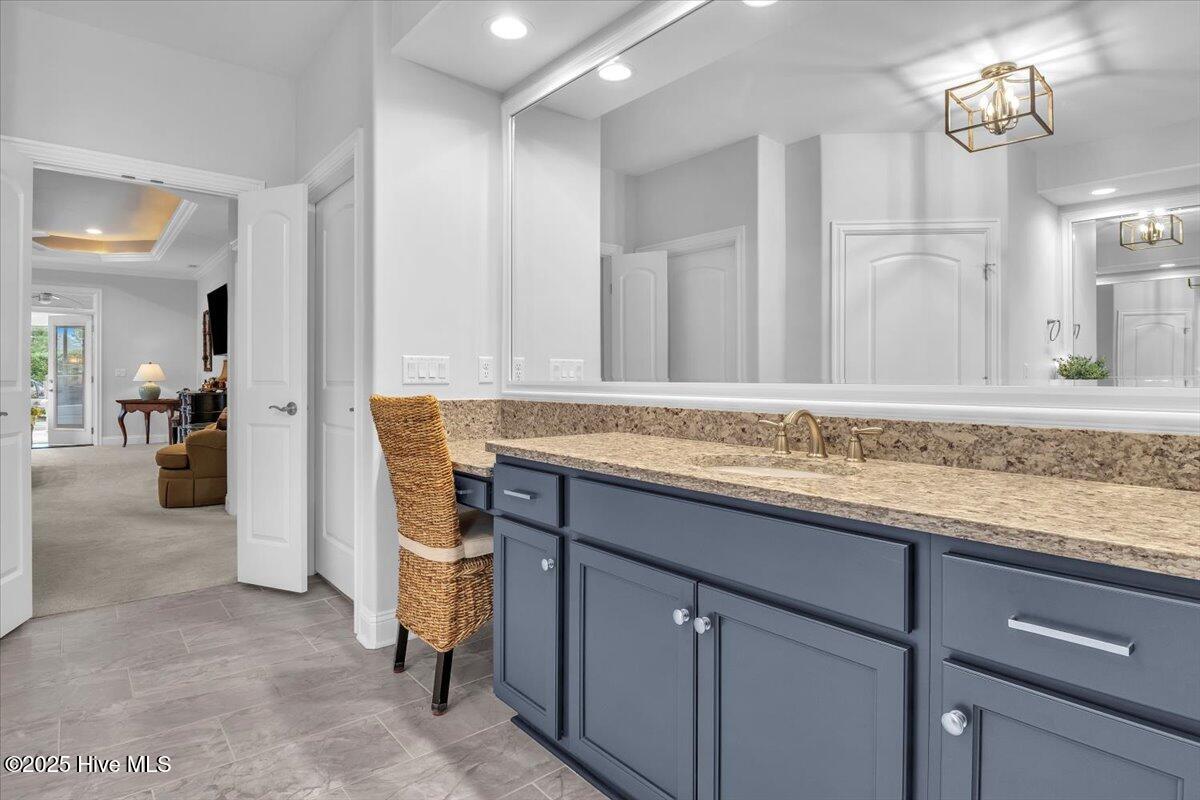 100527091 | Photo 31