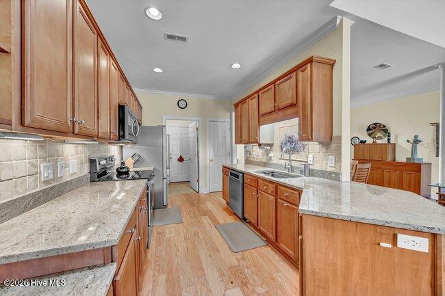 100554384 | Photo 10