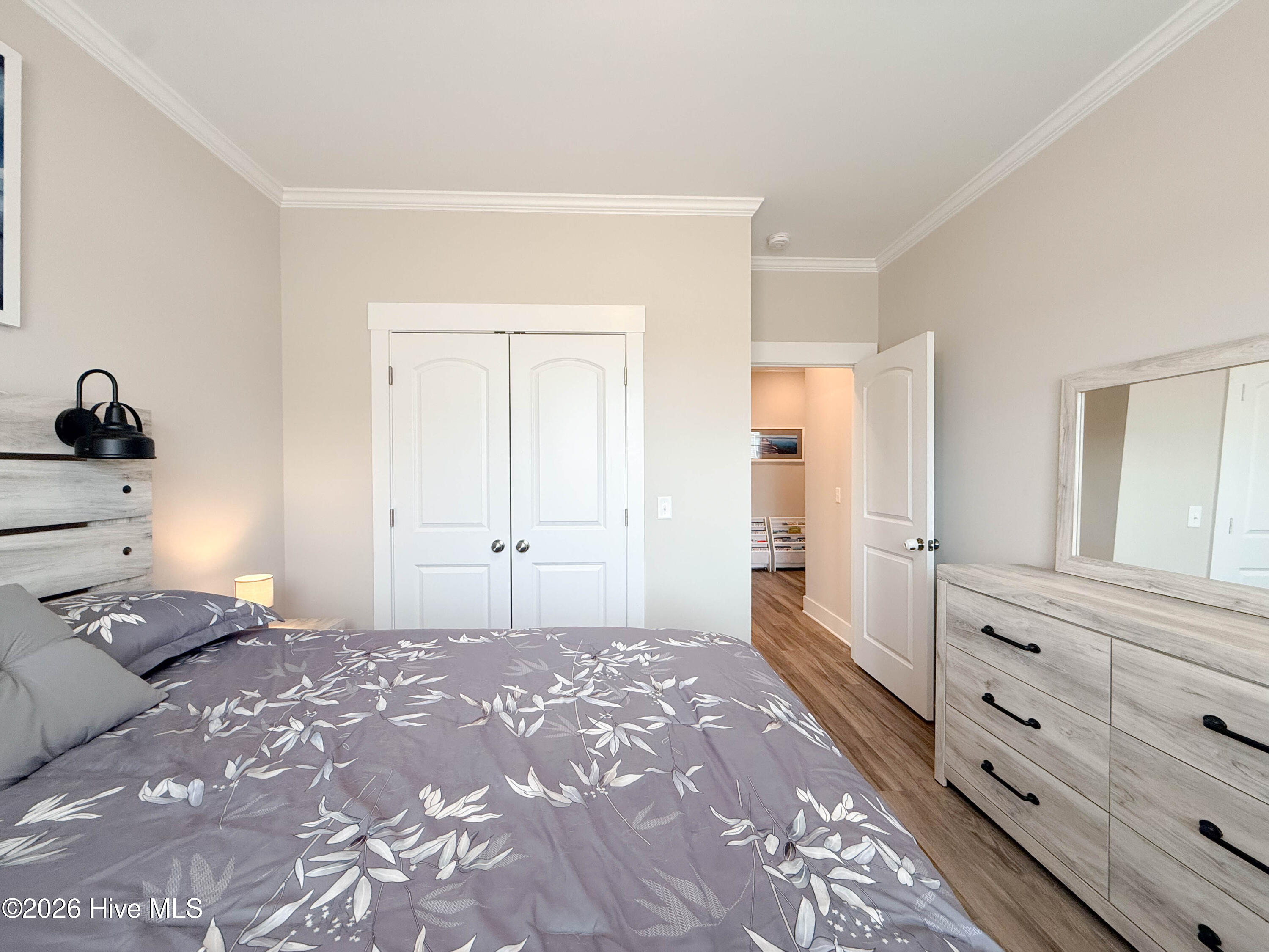 100560693 | Photo 37