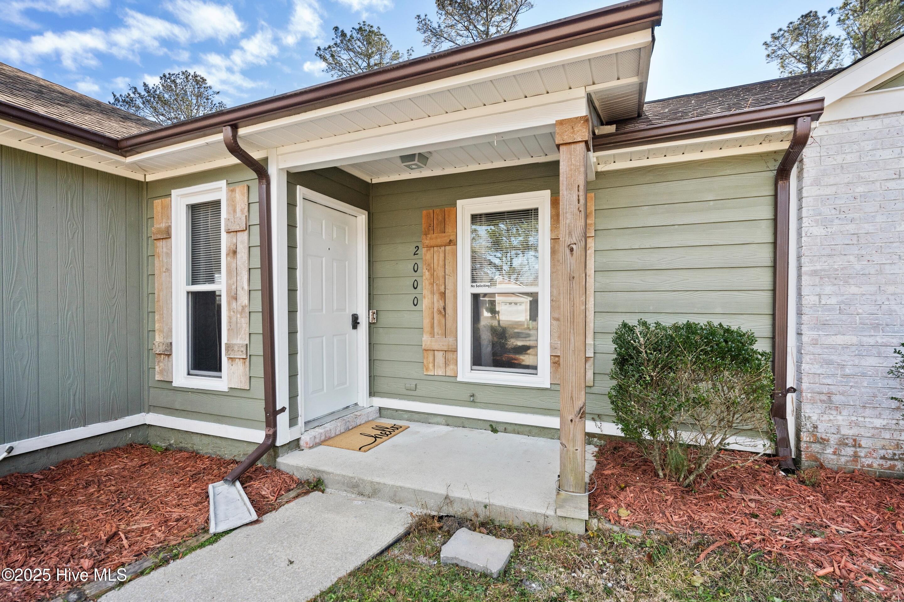 2000 Hunters Ridge Drive, Midway Park, NC 28544 – photo 2: mls-DSC07162