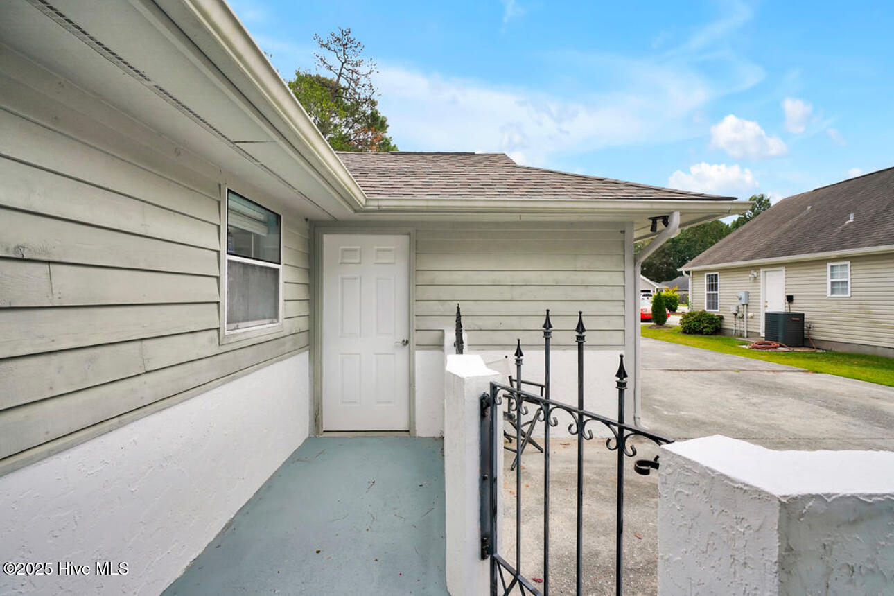 100530098 | Photo 25