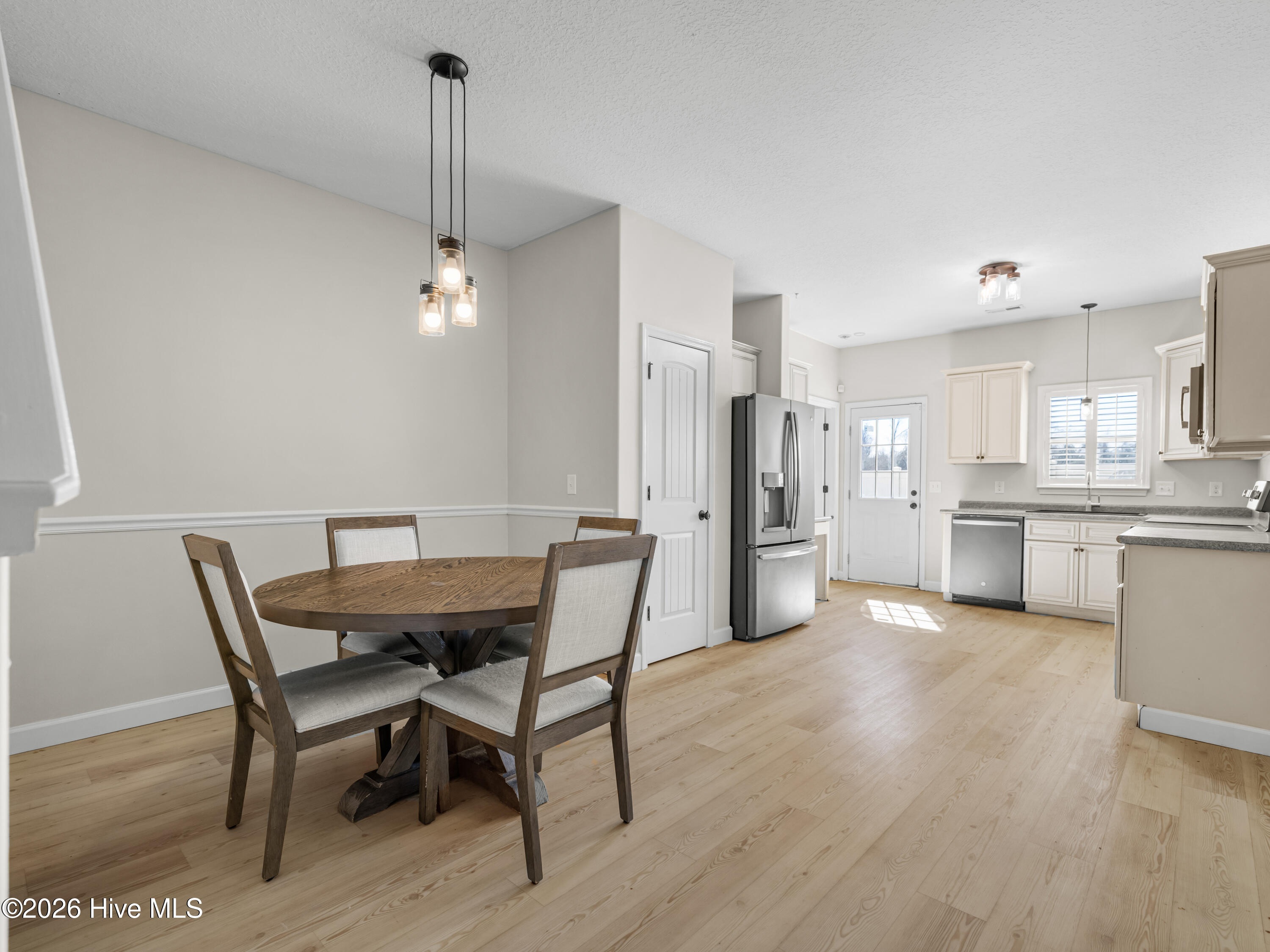 100554822 | Photo 12