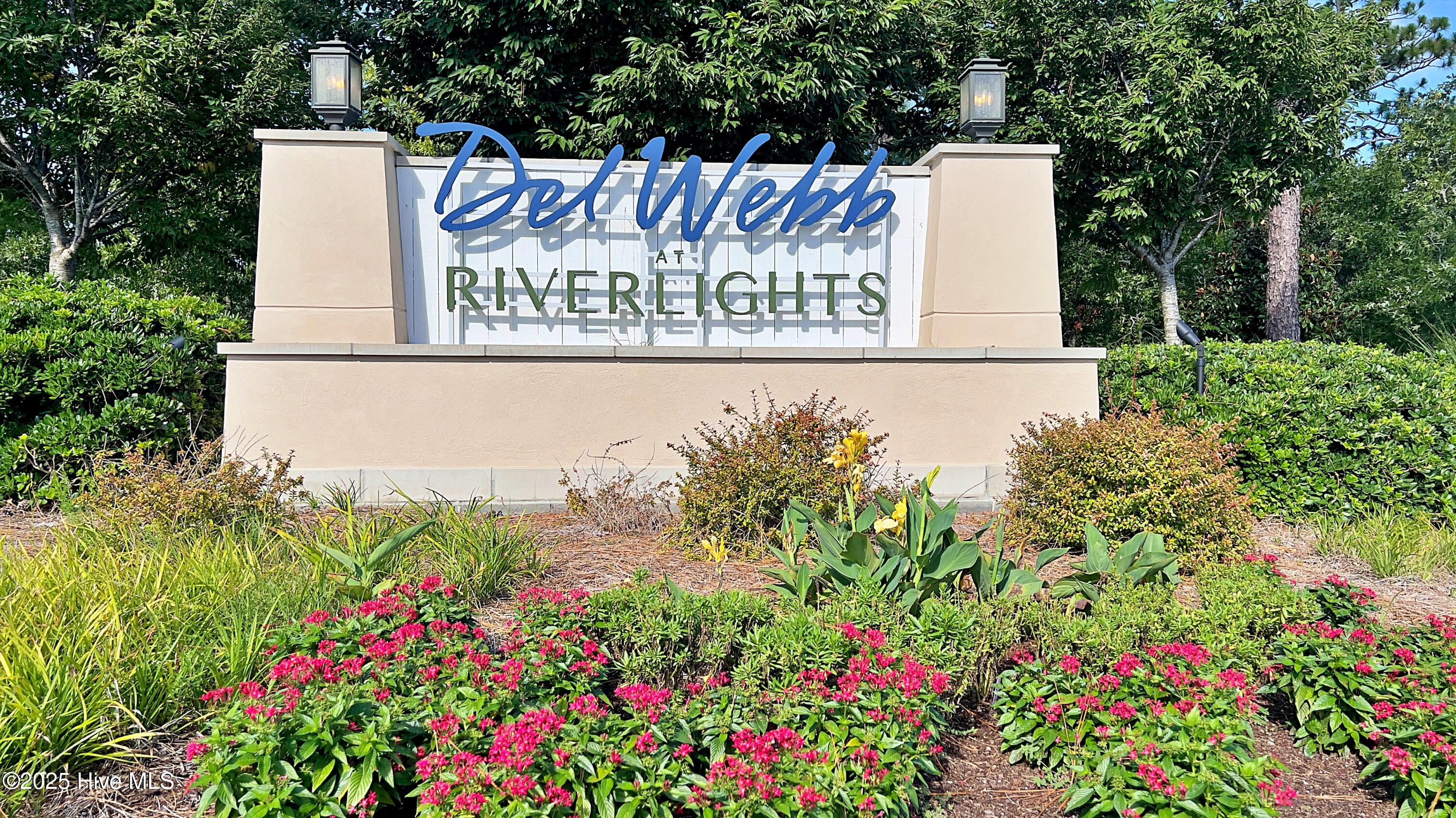 100522213 | Photo 39