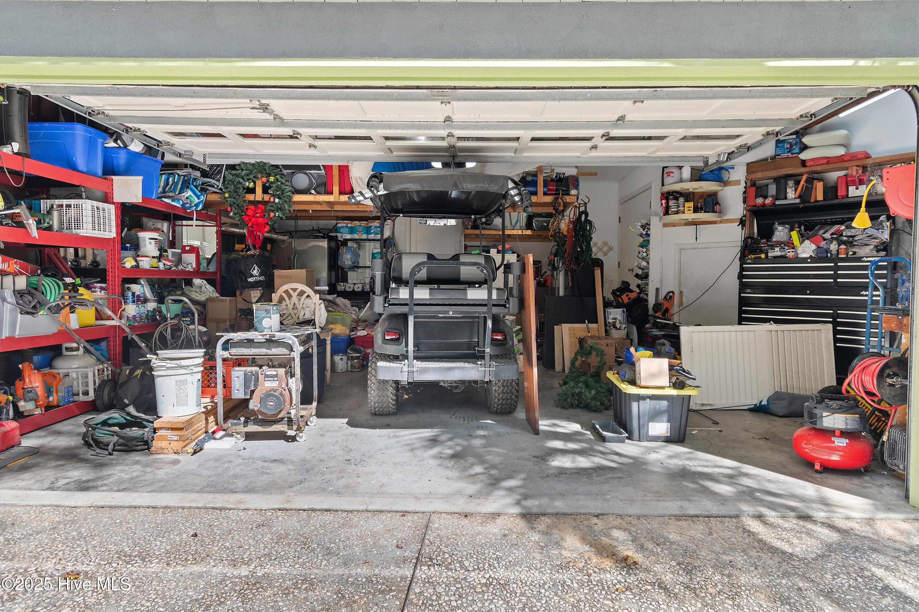 100535274 | Photo 47