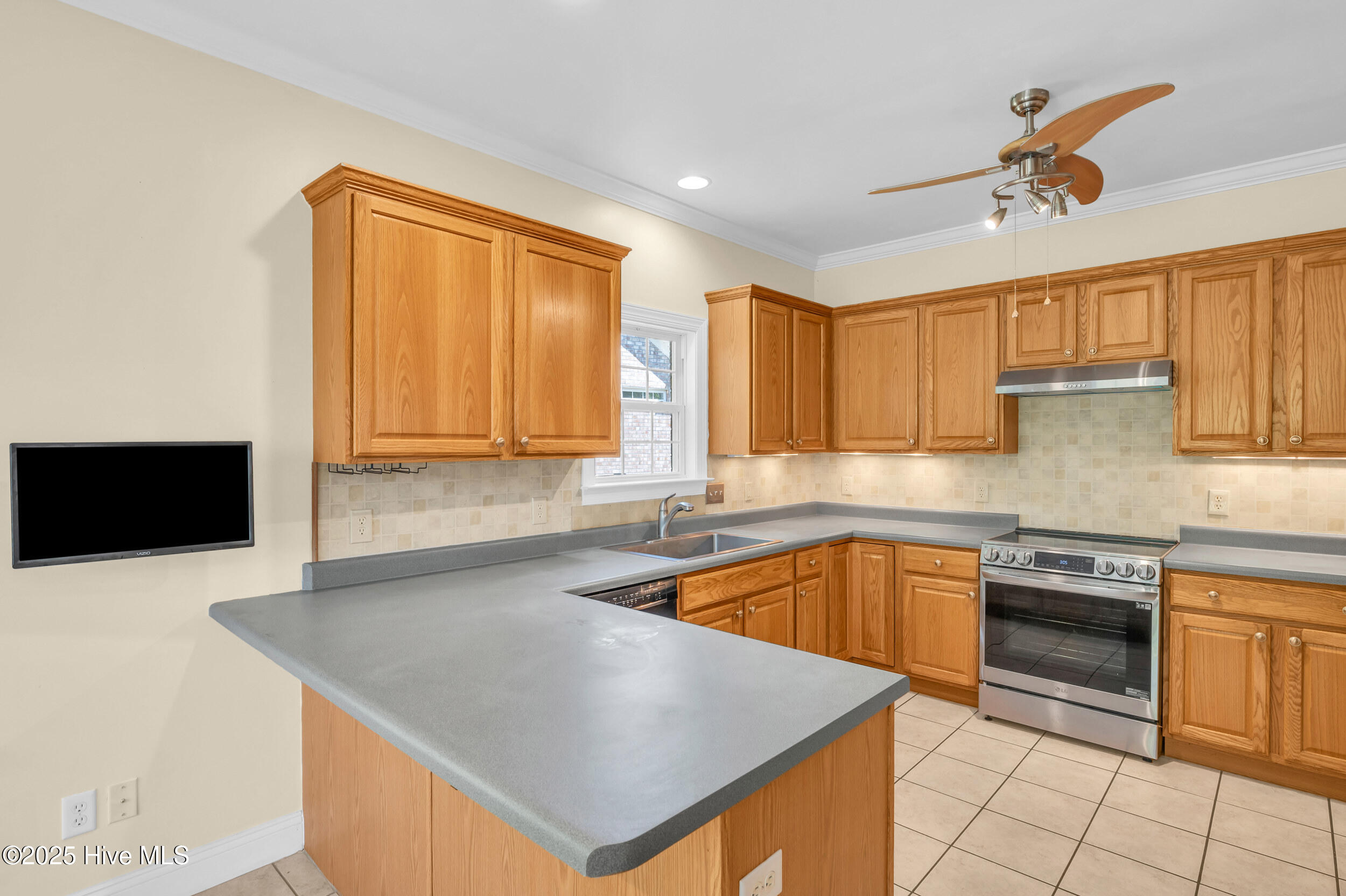 325 Windchime Drive, Wilmington, NC 28412 – photo 12: 325windchime_00010