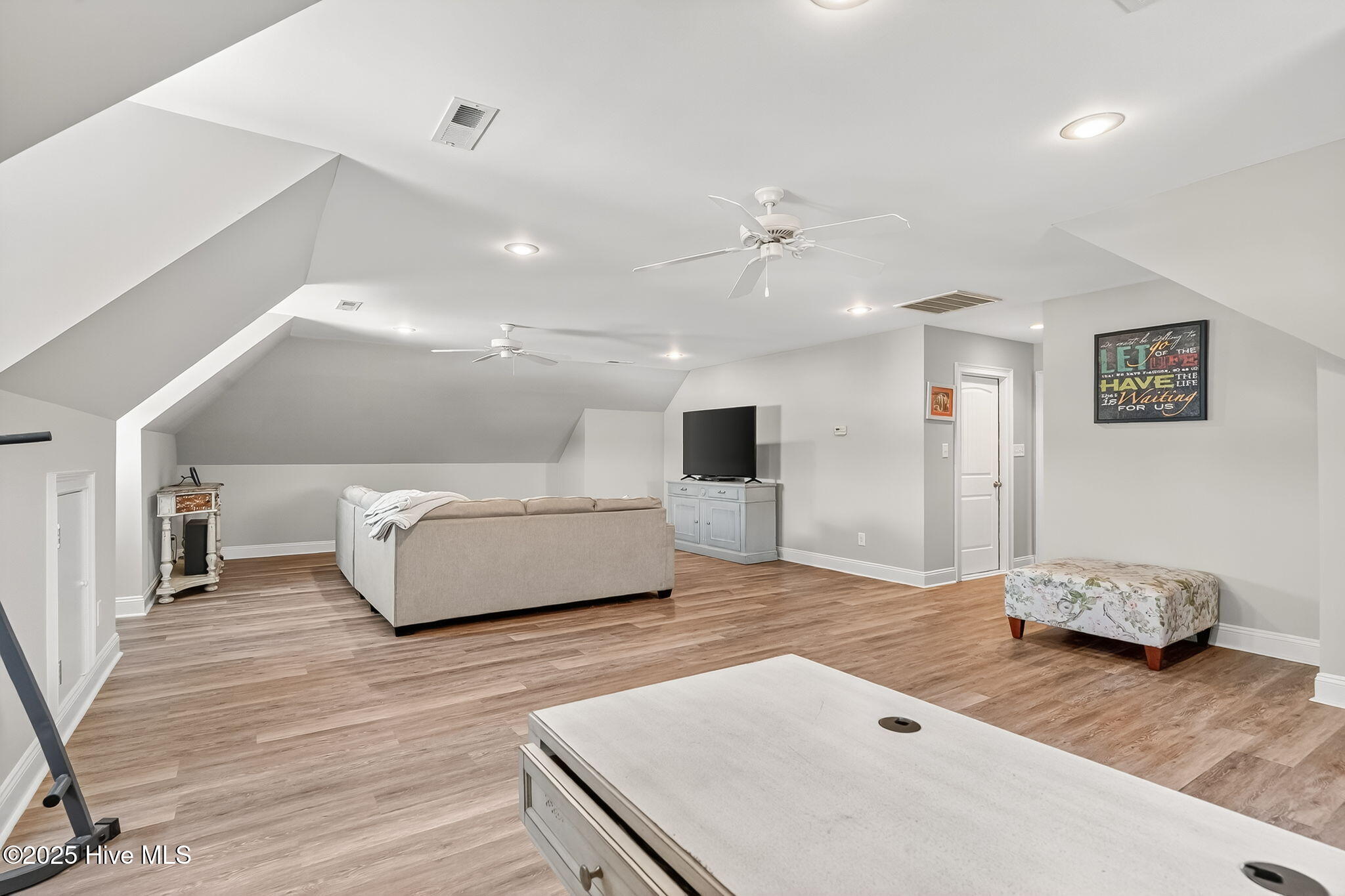 Bonus Room