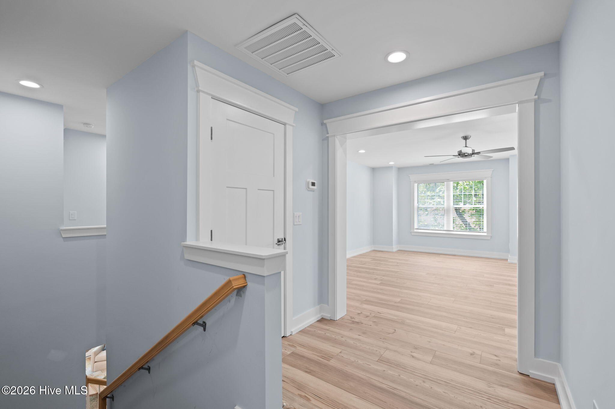 100546665 | Photo 61