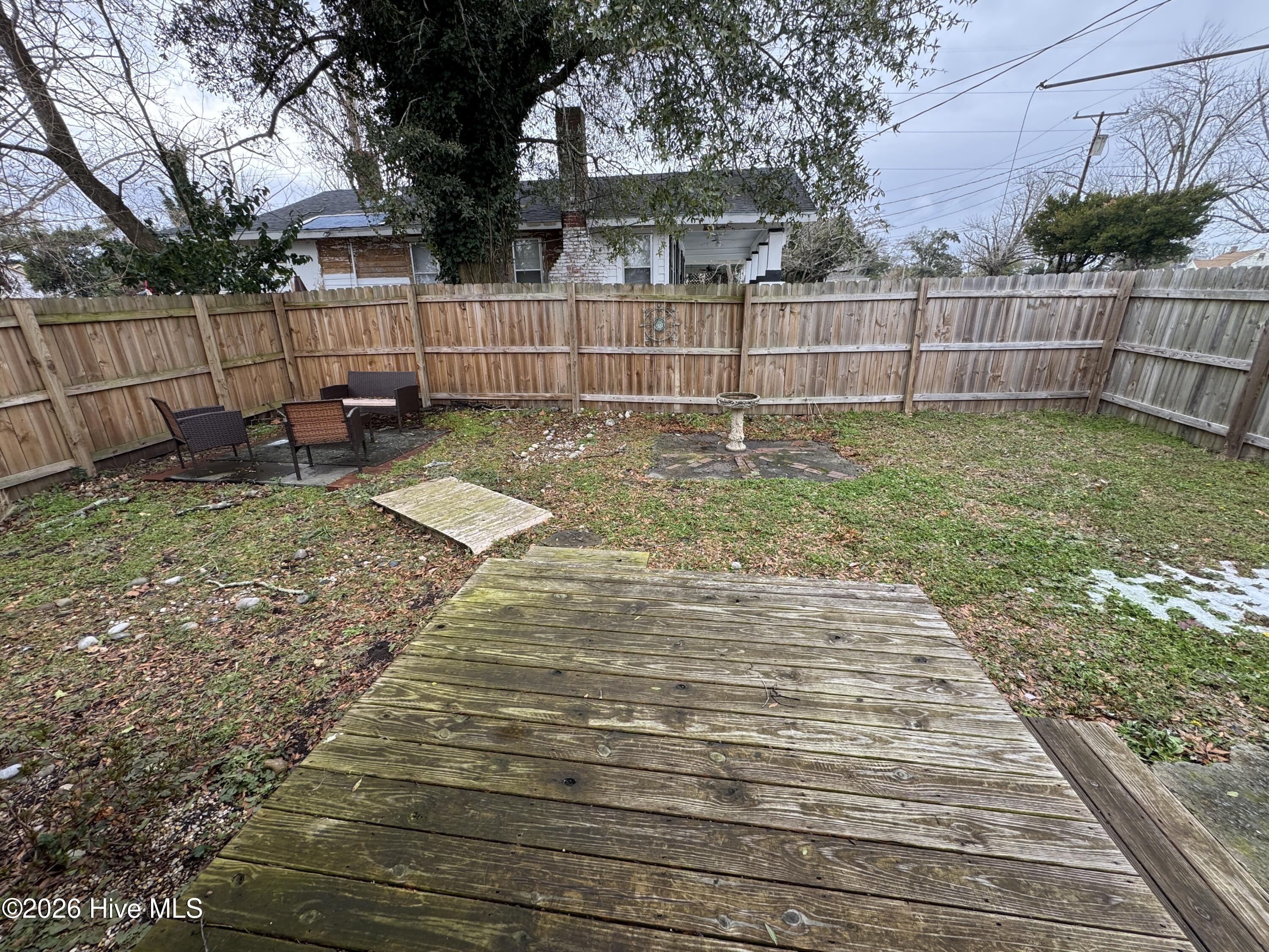 100552915 | Photo 26