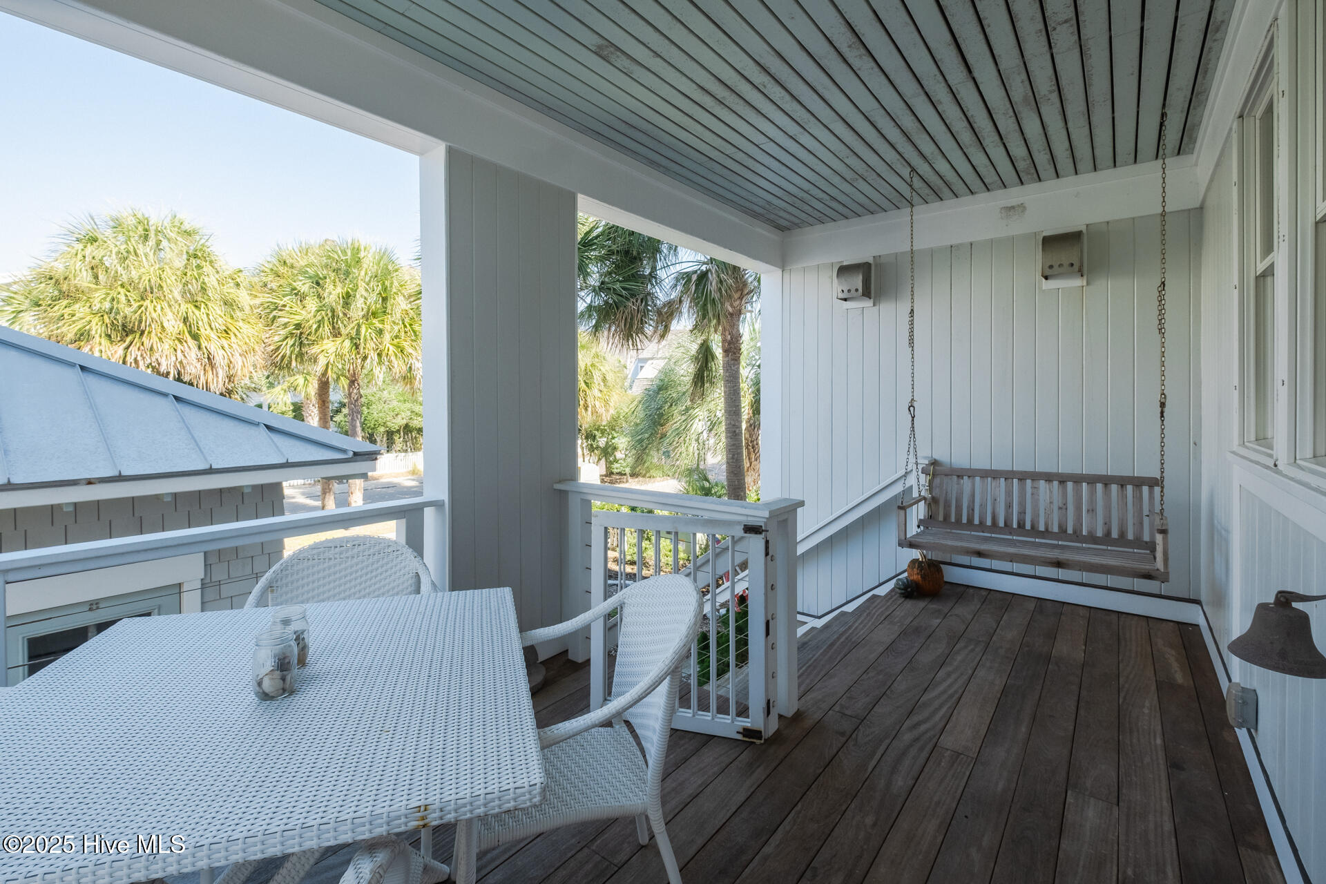 100492328 | Photo 10