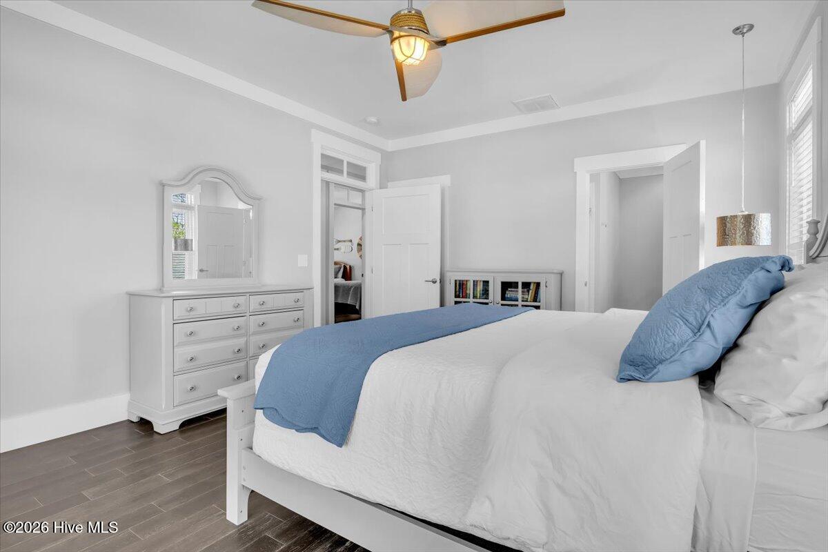 100569217 | Photo 29