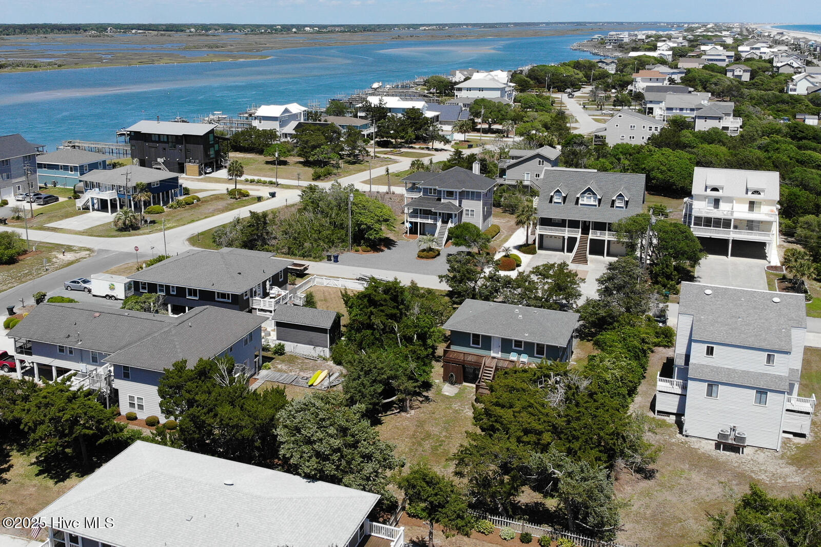 100519598 | Photo 21