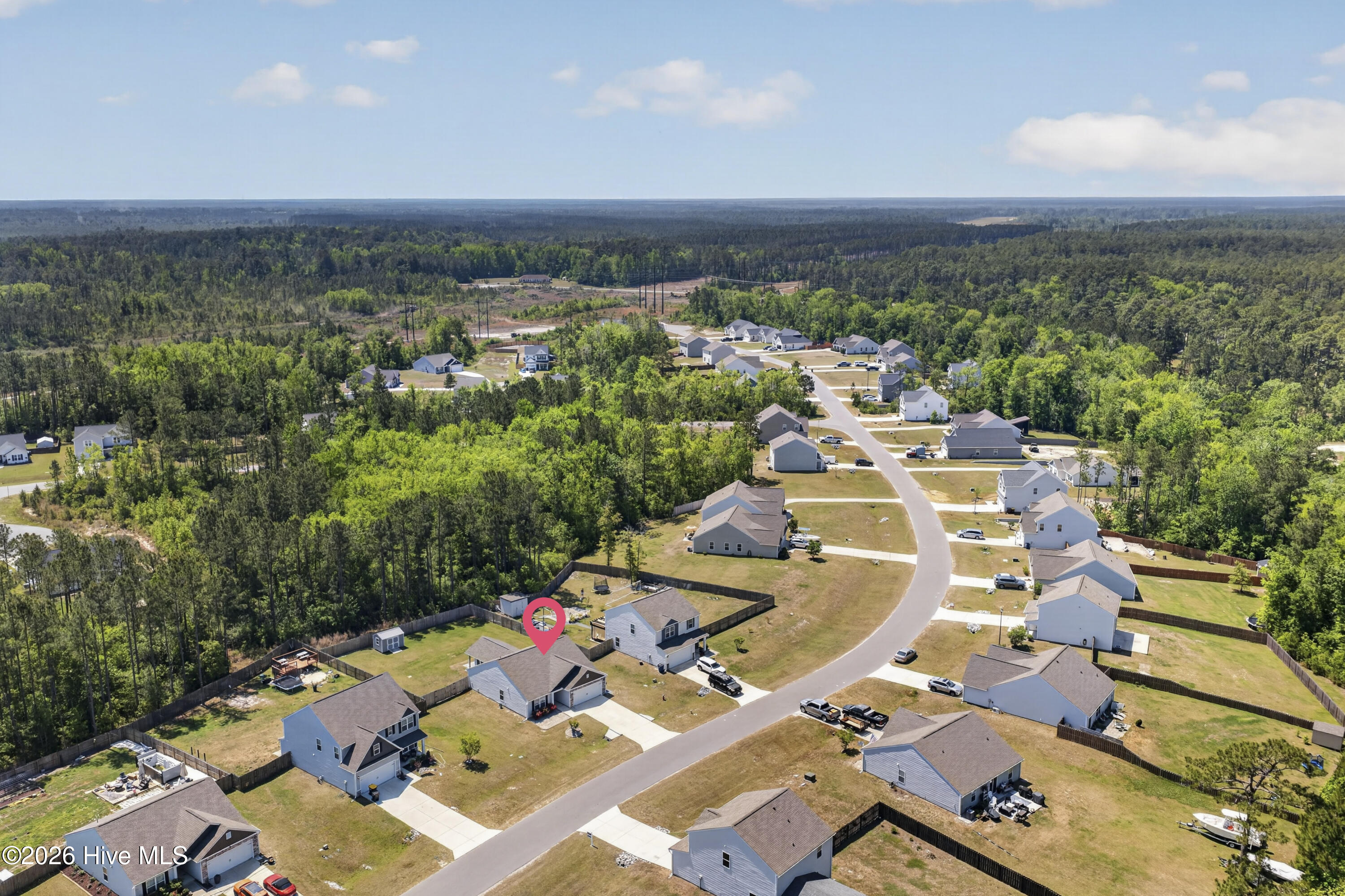 100570076 | Photo 40