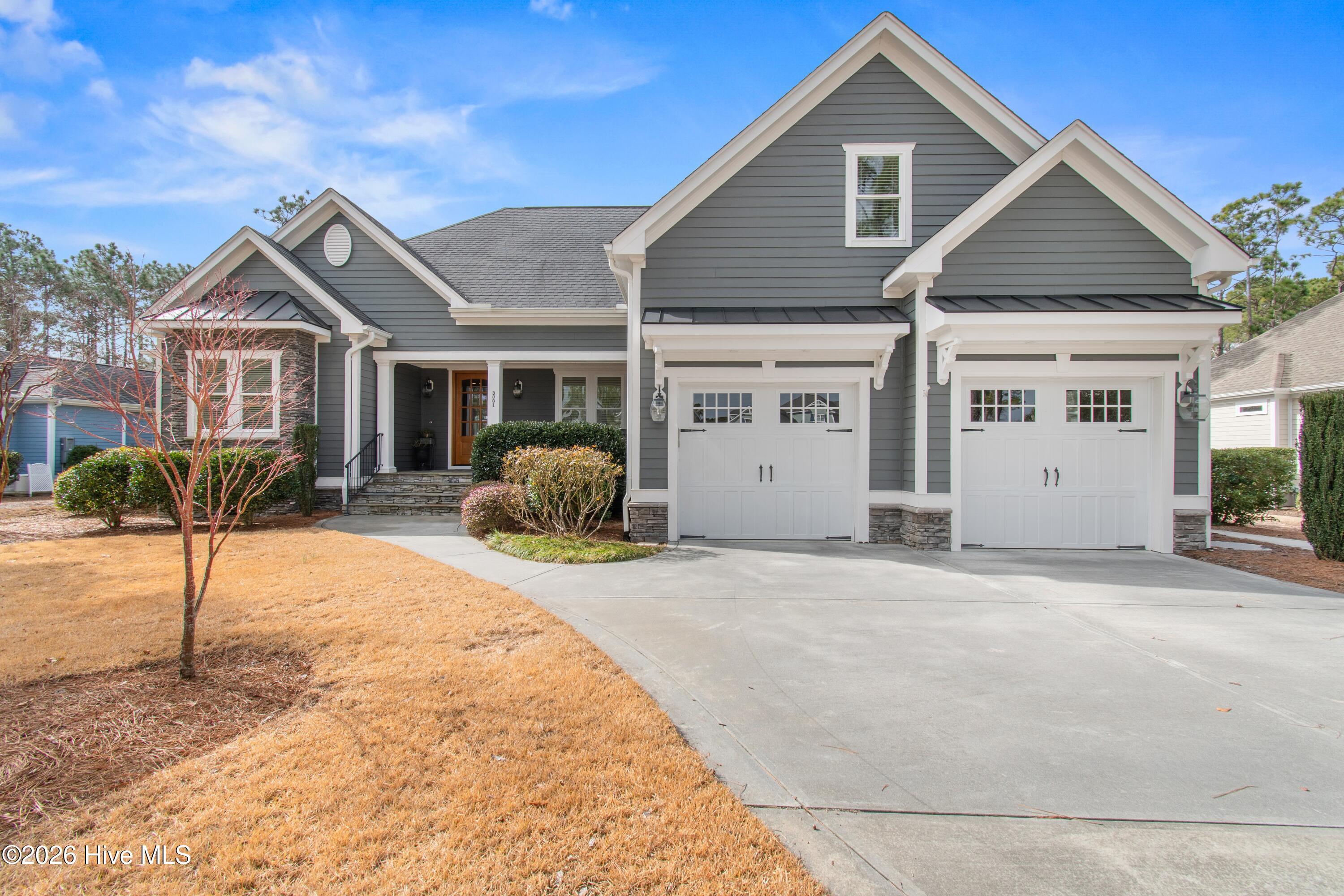 100555606 | Photo 71