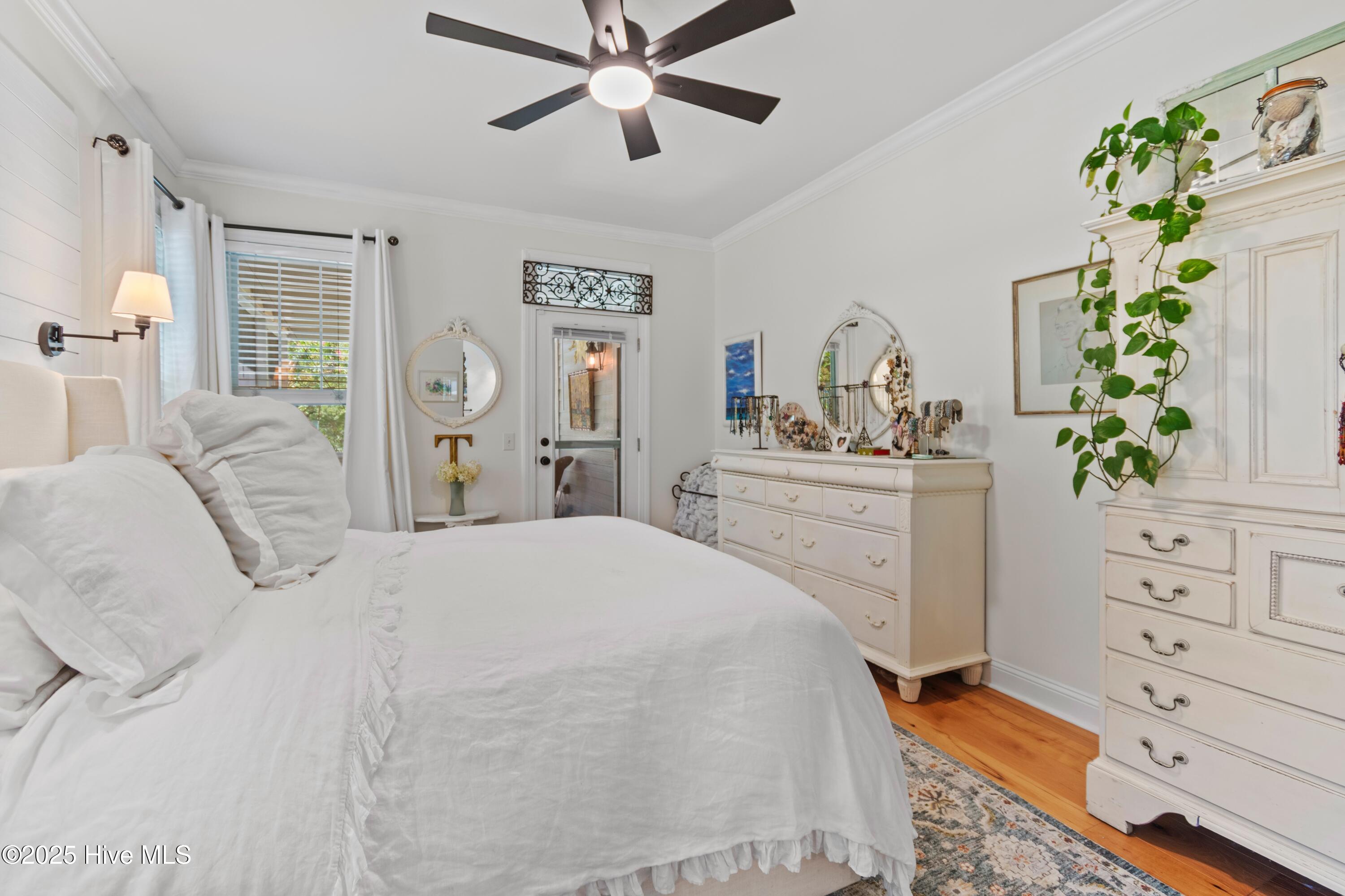 100522421 | Photo 32