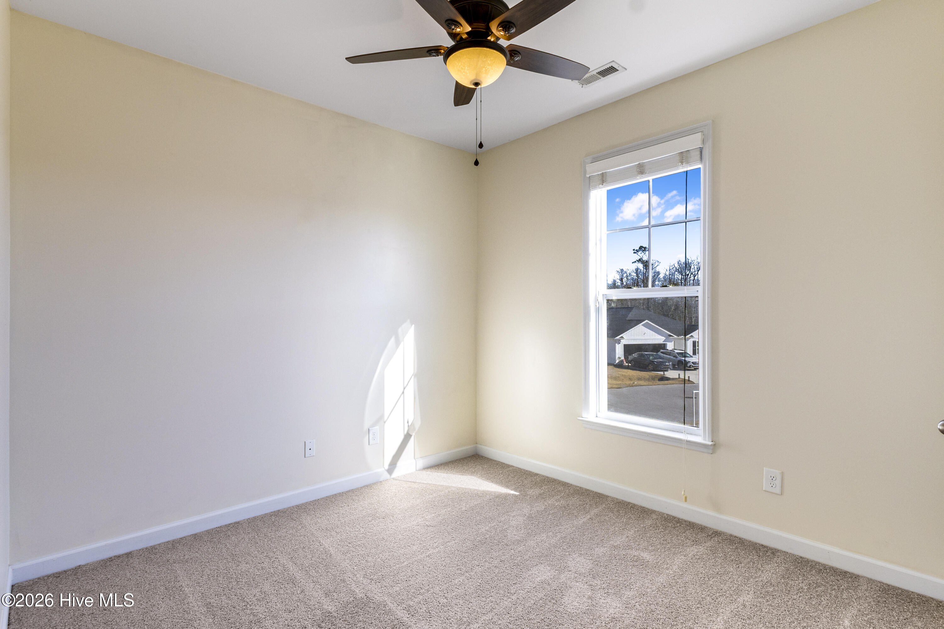 100552457 | Photo 21