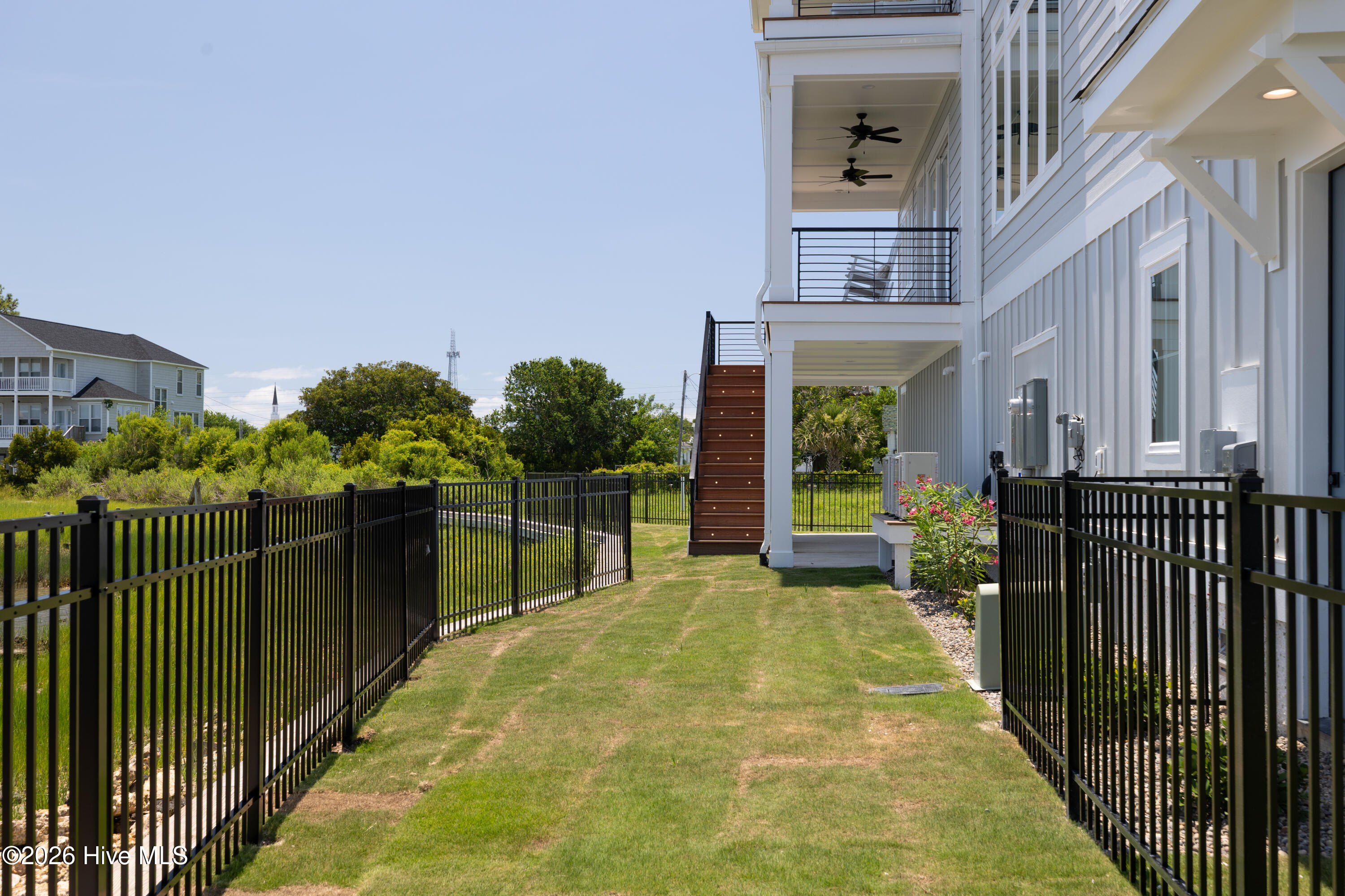 514 N 11th Street B,Morehead City