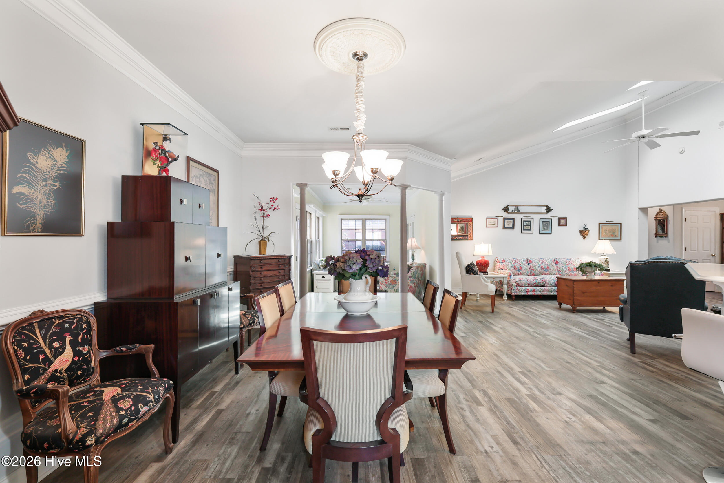 100539179 | Photo 14