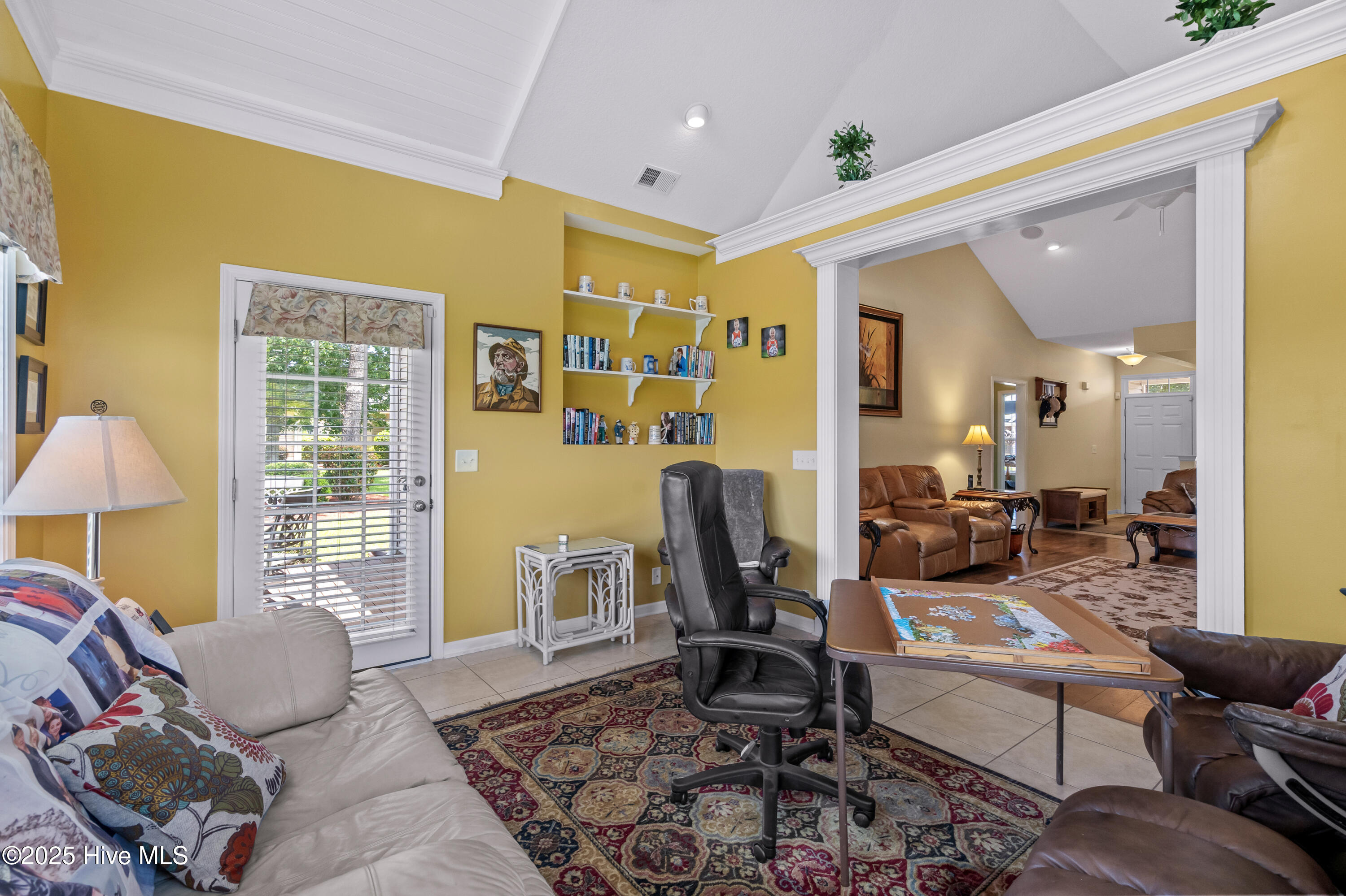 100517494 | Photo 26