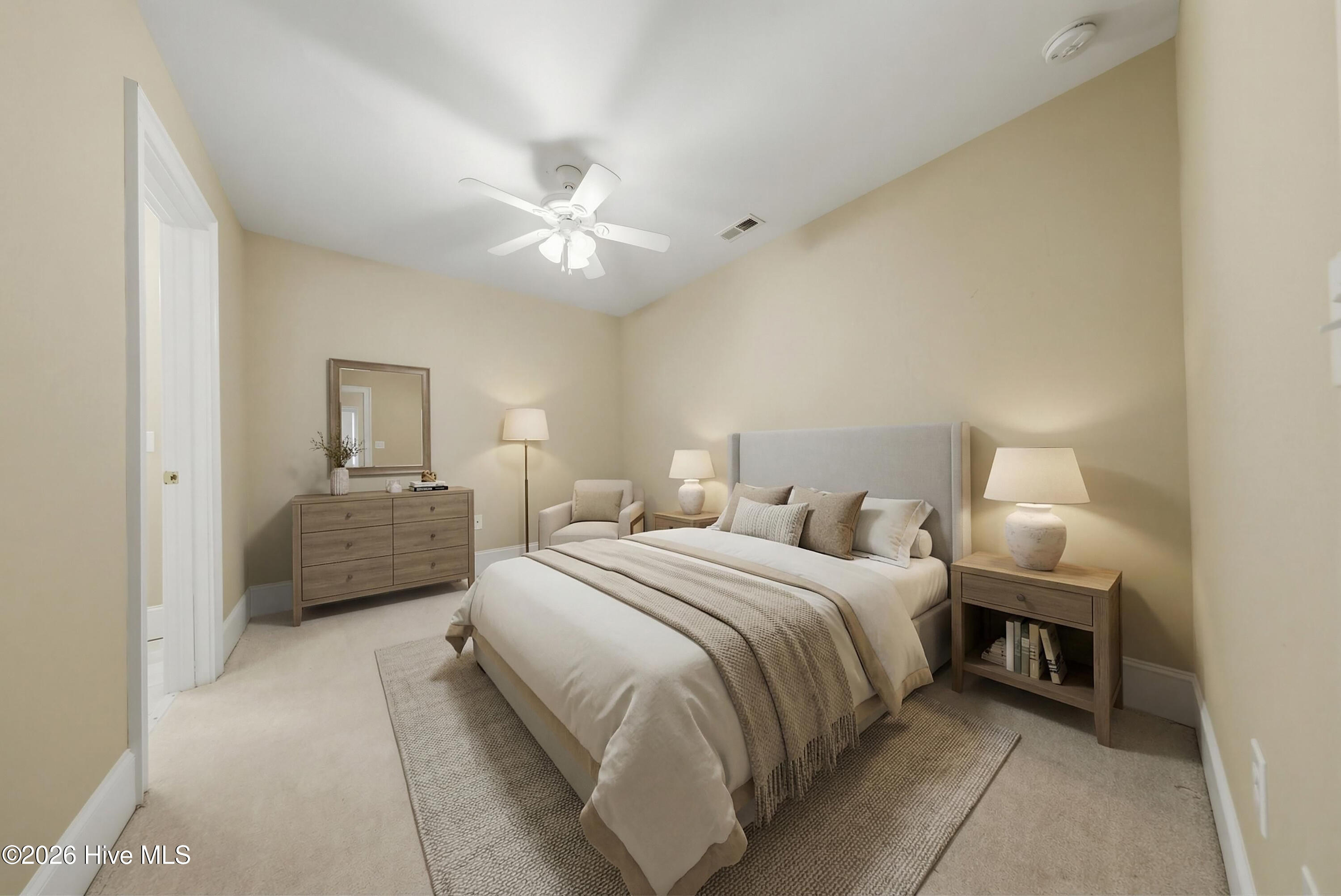 100564679 | Photo 41