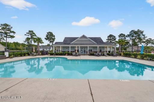 100491701 | Photo 46