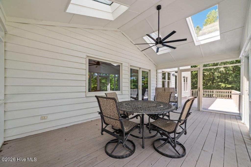 108 Farmington Road, Grimesland, NC, 27837