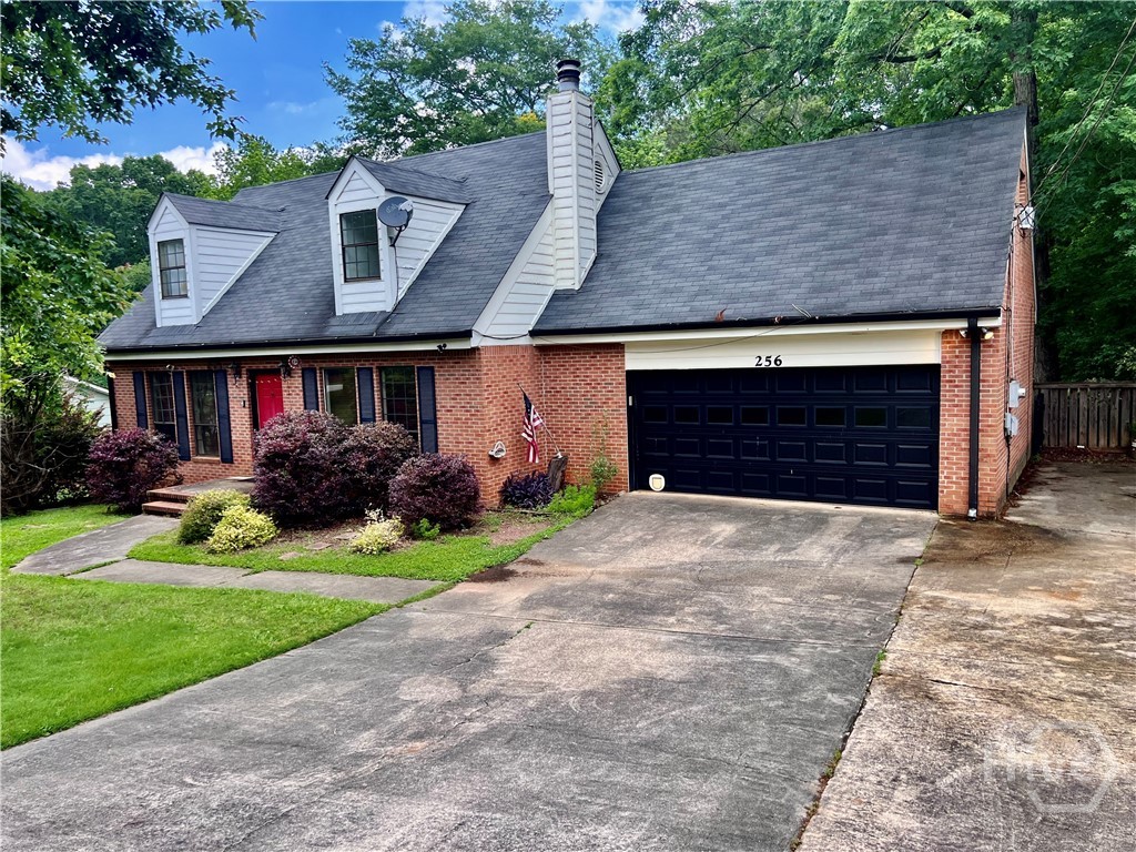 FEATURED LISTINGS