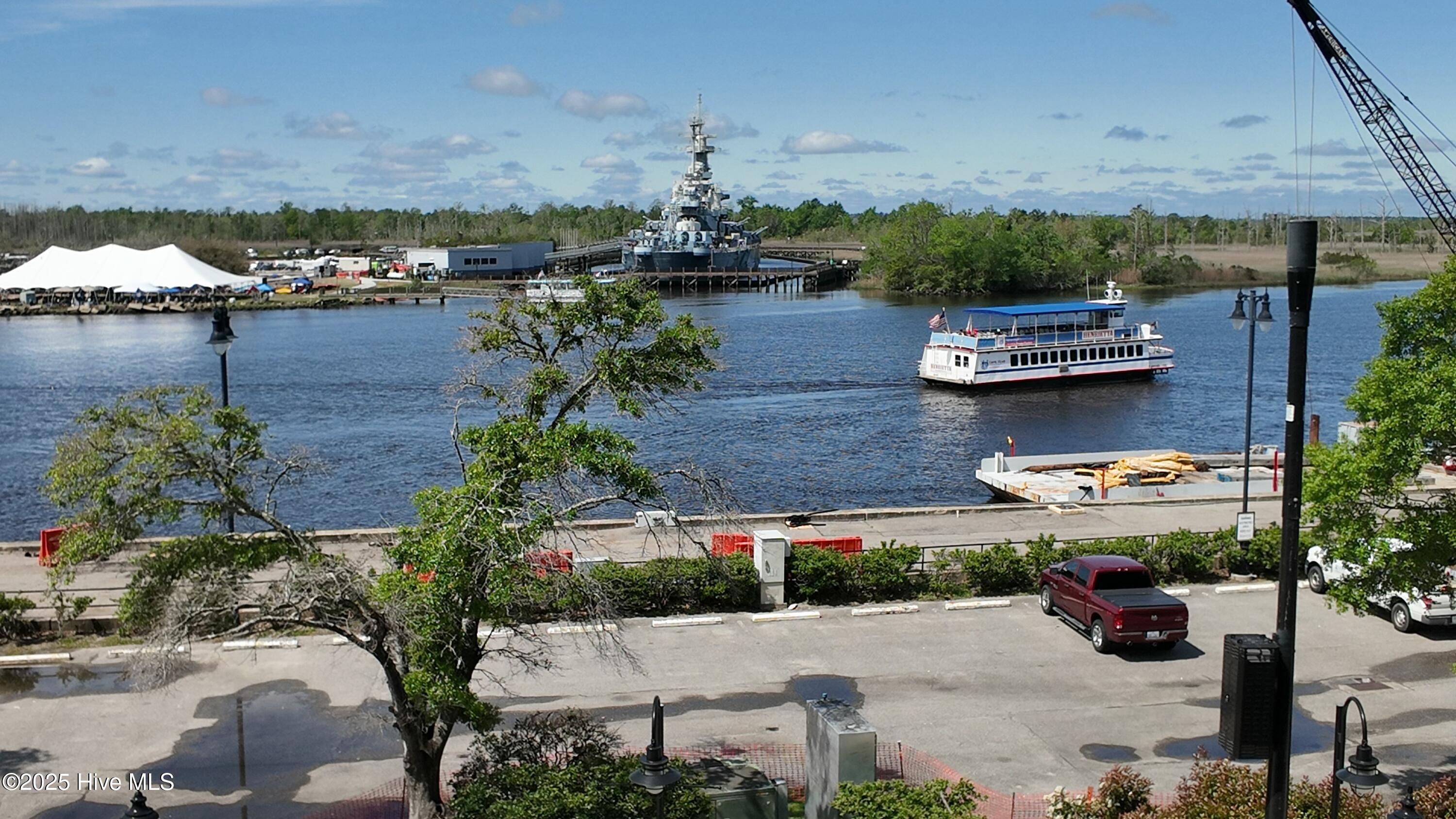 100500705 | Photo 33