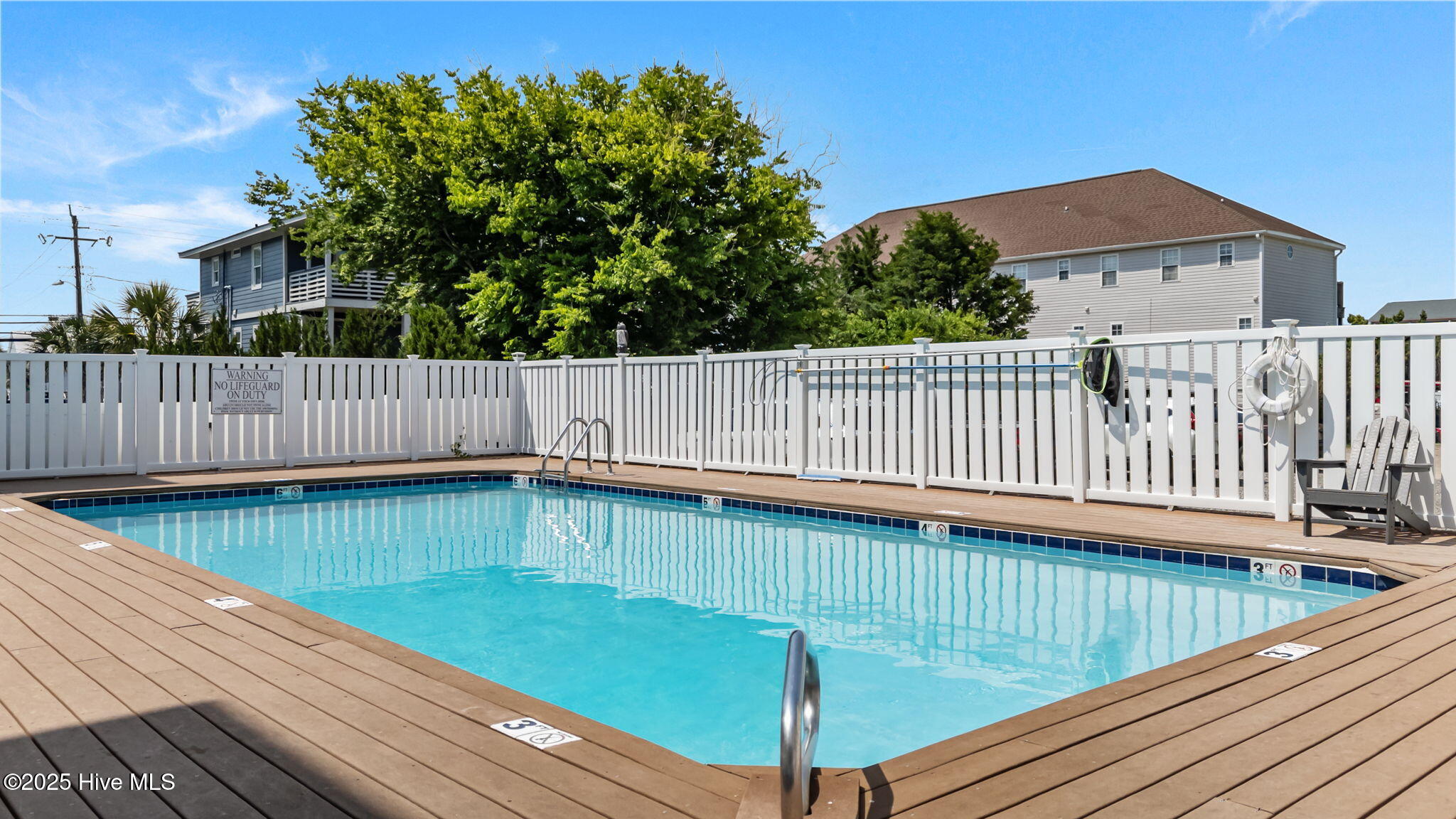 100509298 | Photo 40