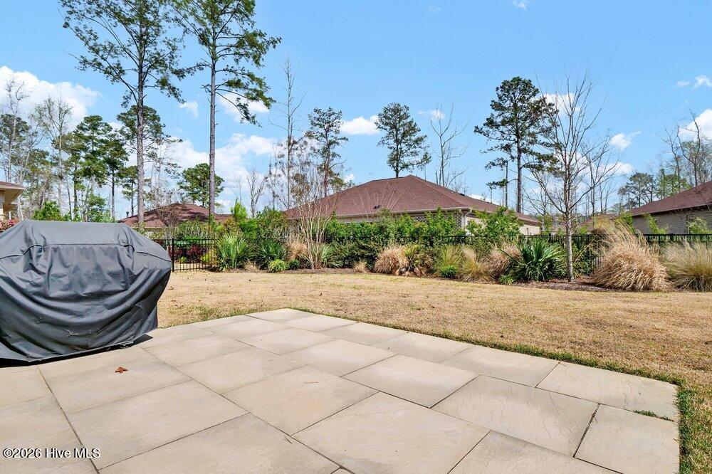 100560096 | Photo 26