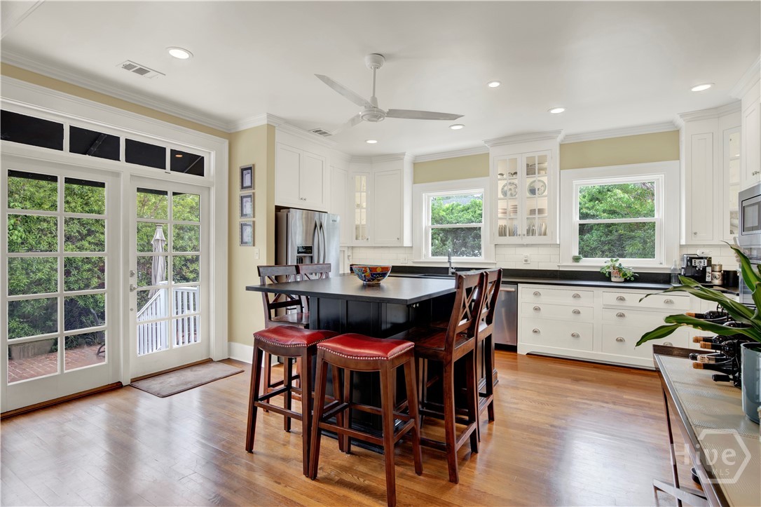 11 E 50th Street, Savannah, GA 31405 Listing Photo  9