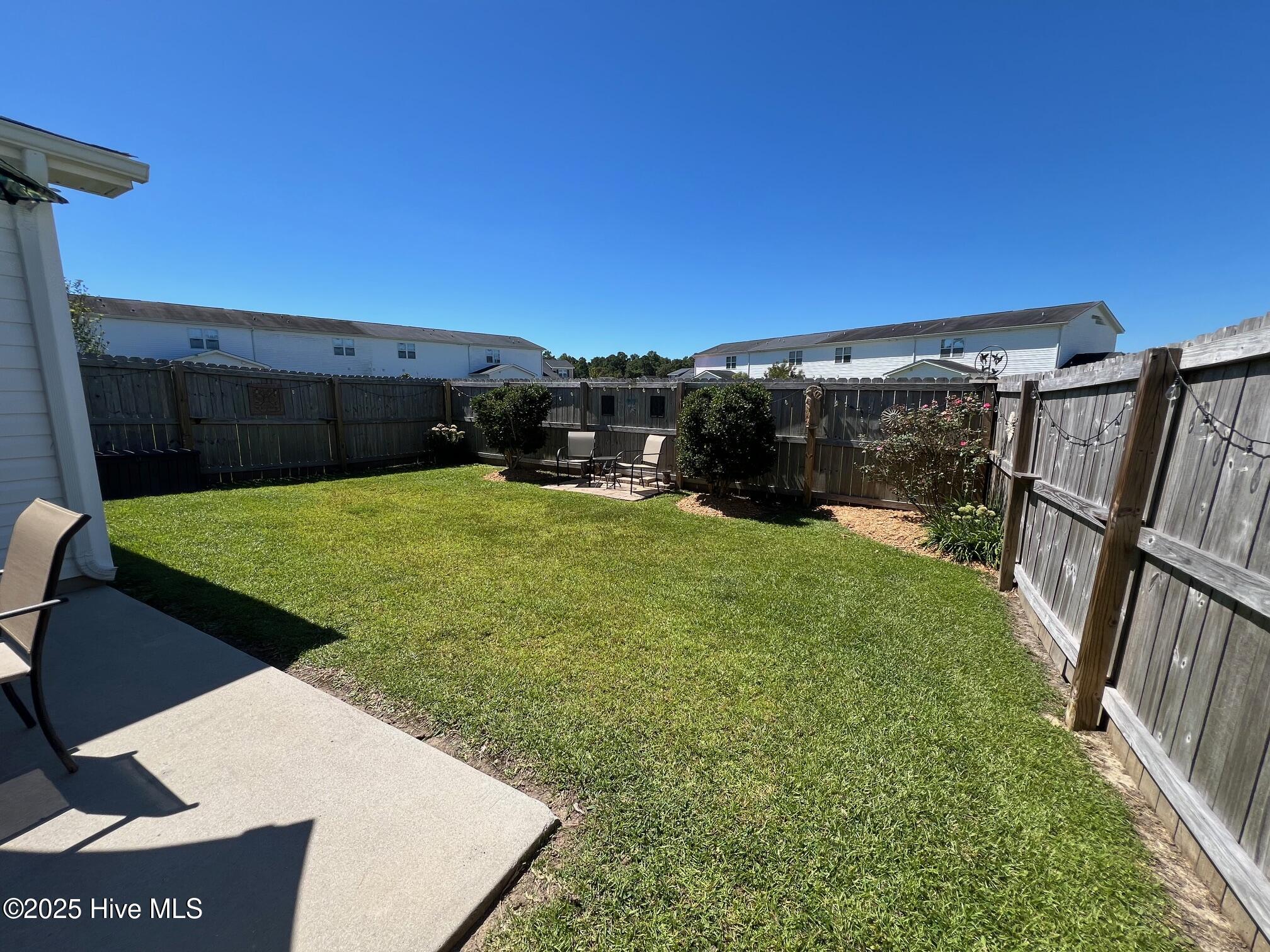 137 Jessie Circle, Hubert, NC 28539 – photo 6: 6 Back yard