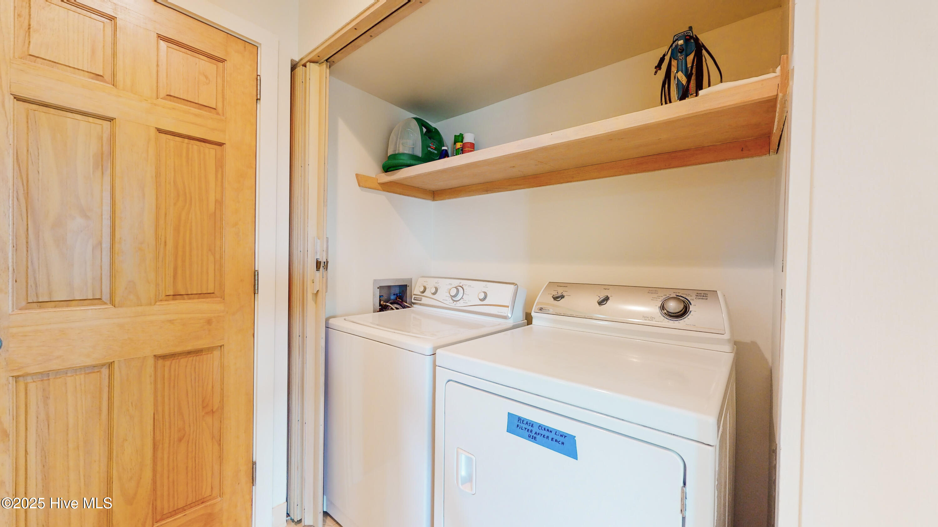 100529389 | Photo 19