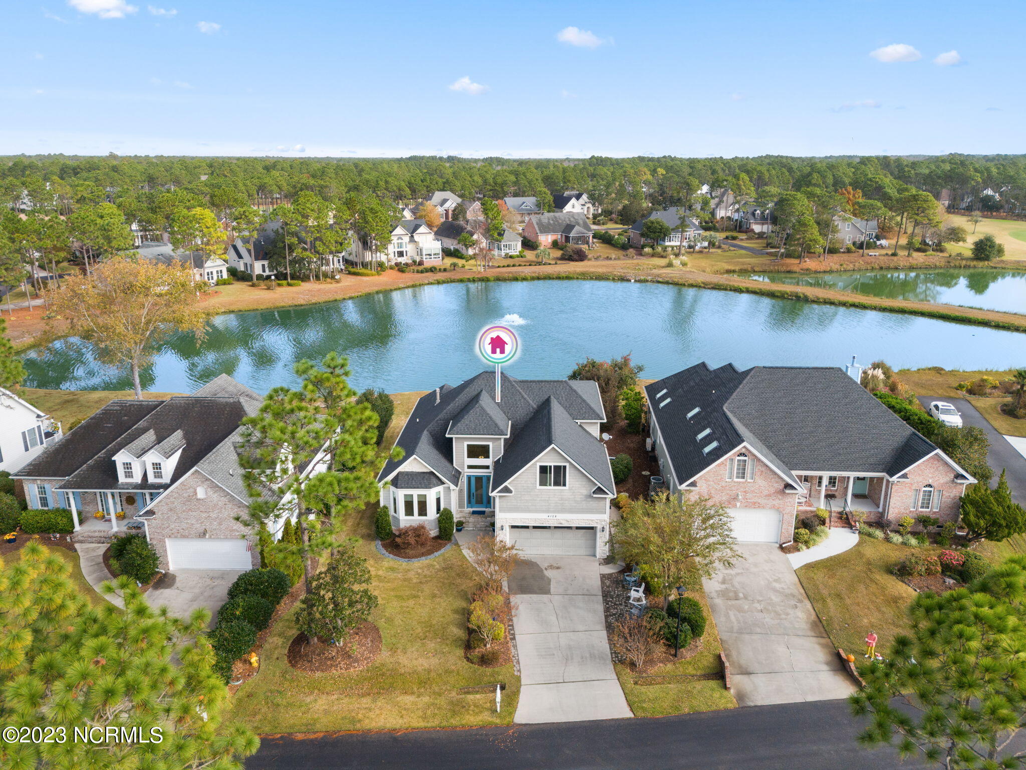 100563766 | Photo 42