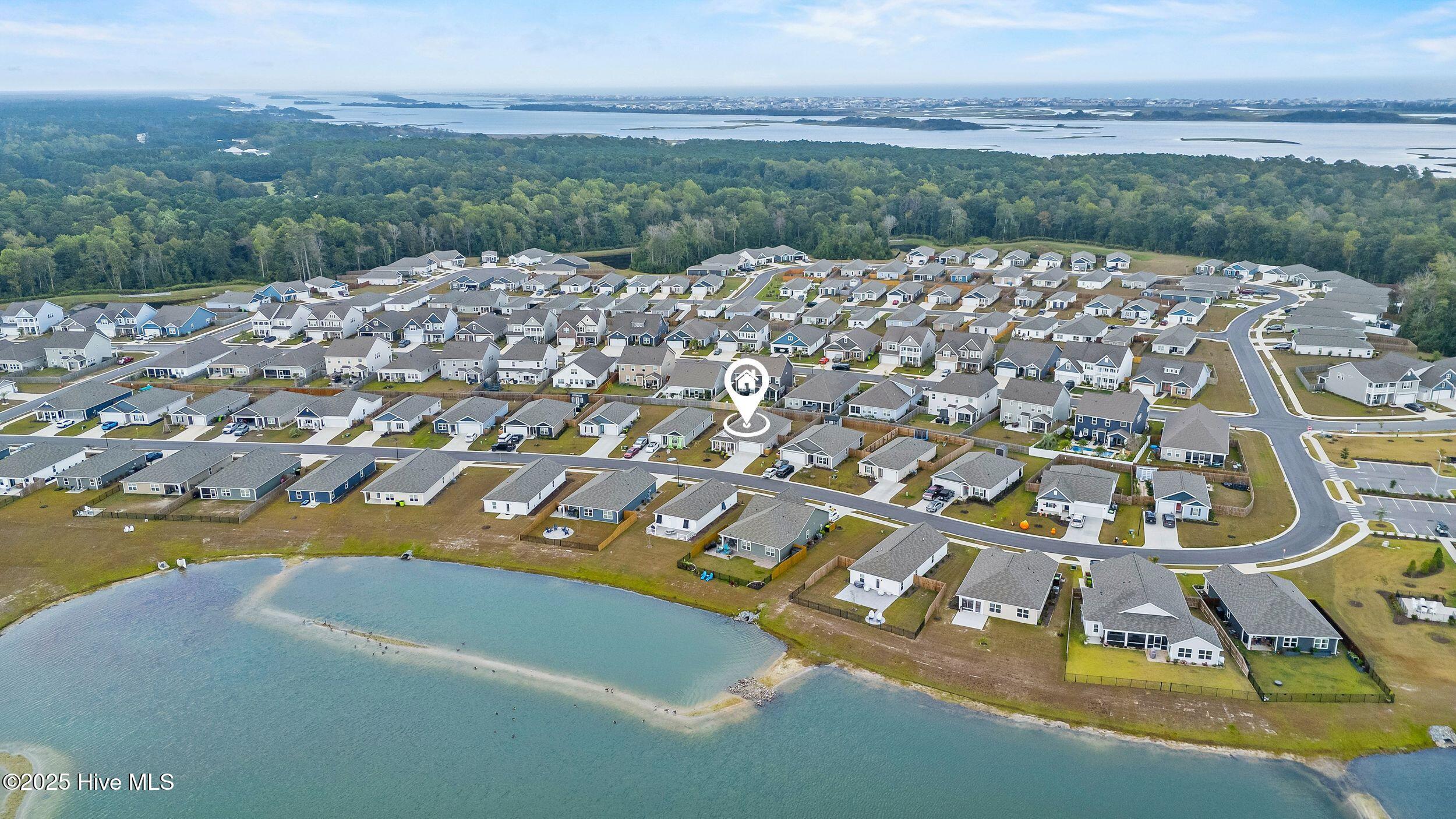 100533883 | Photo 50