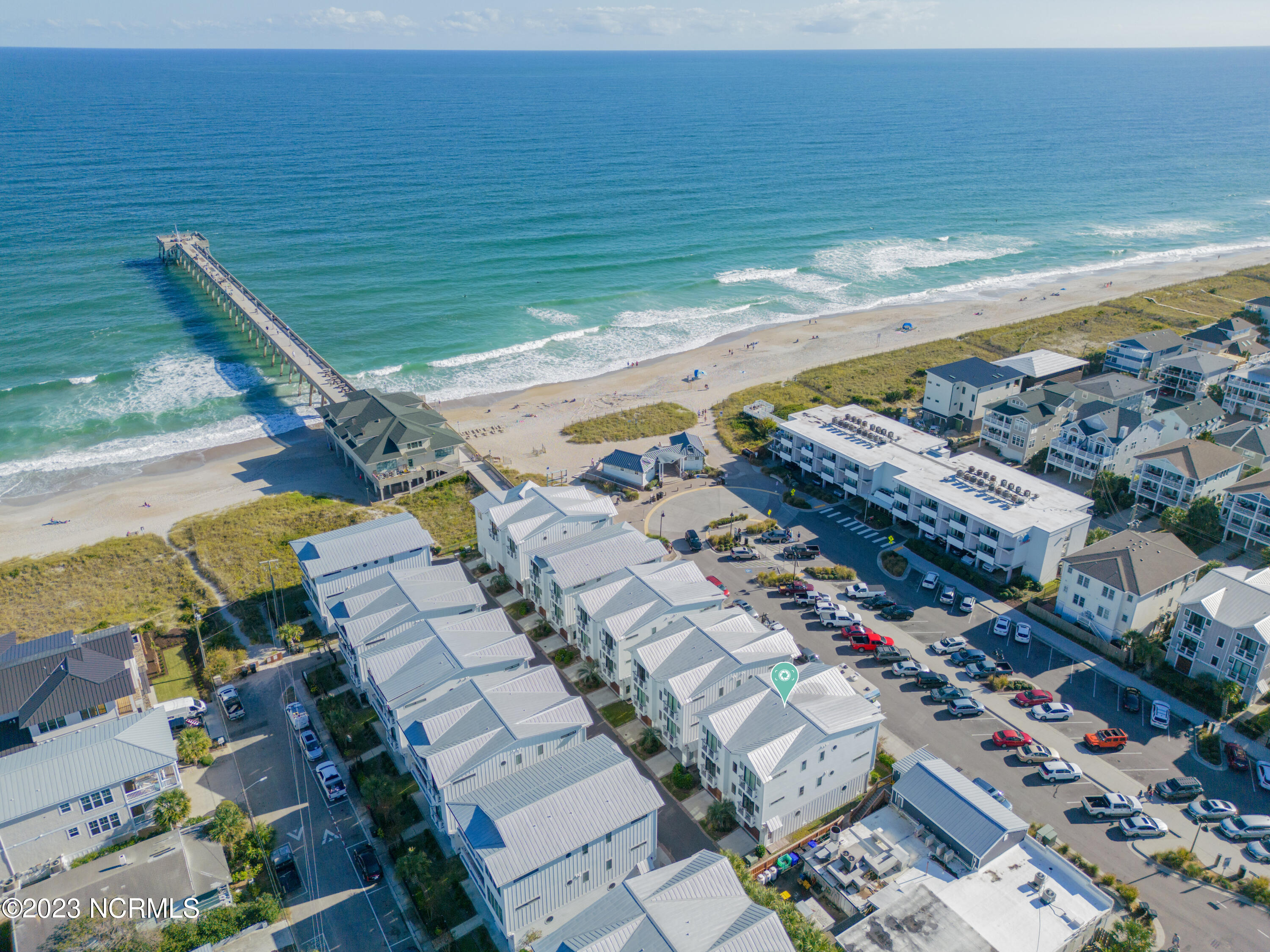 100550816 | Photo 46