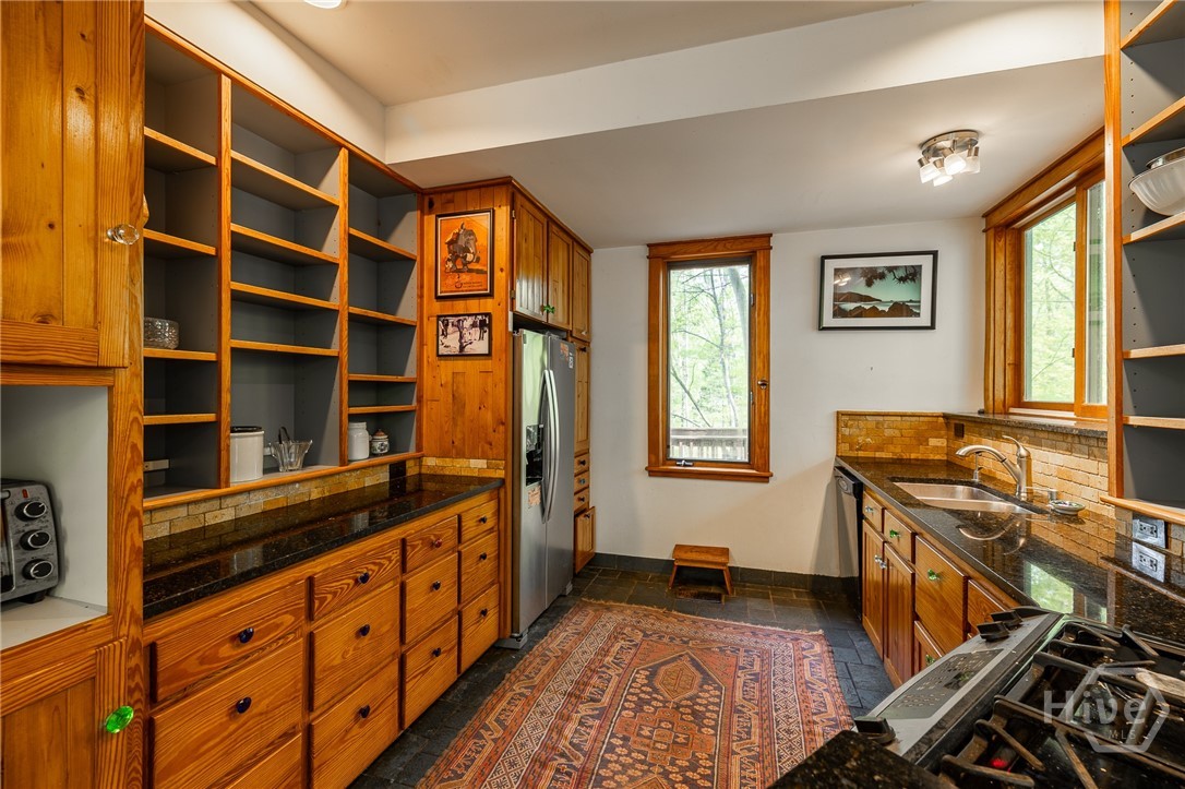 150 Hidden Hills Lane