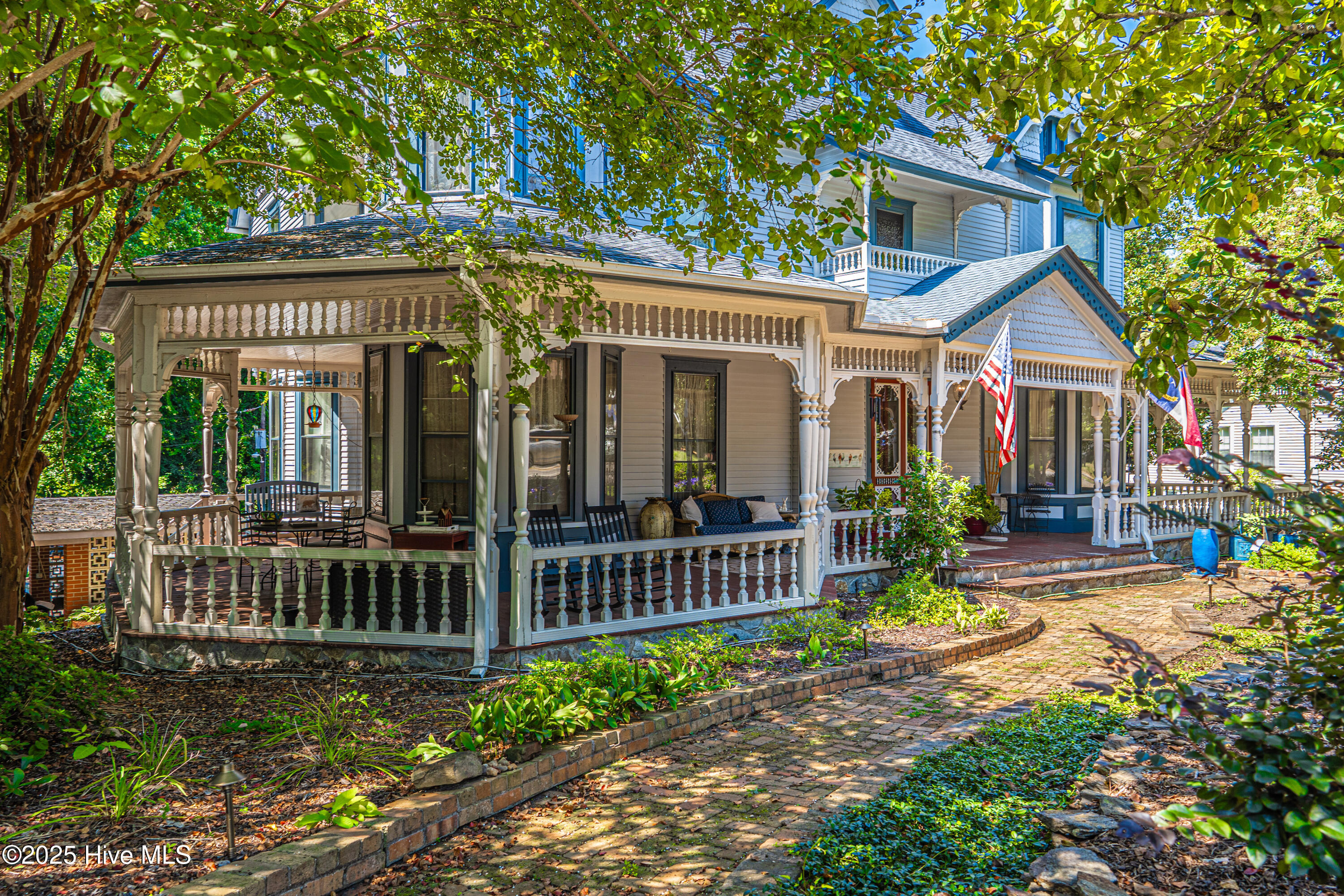 301 Mcreynolds Street