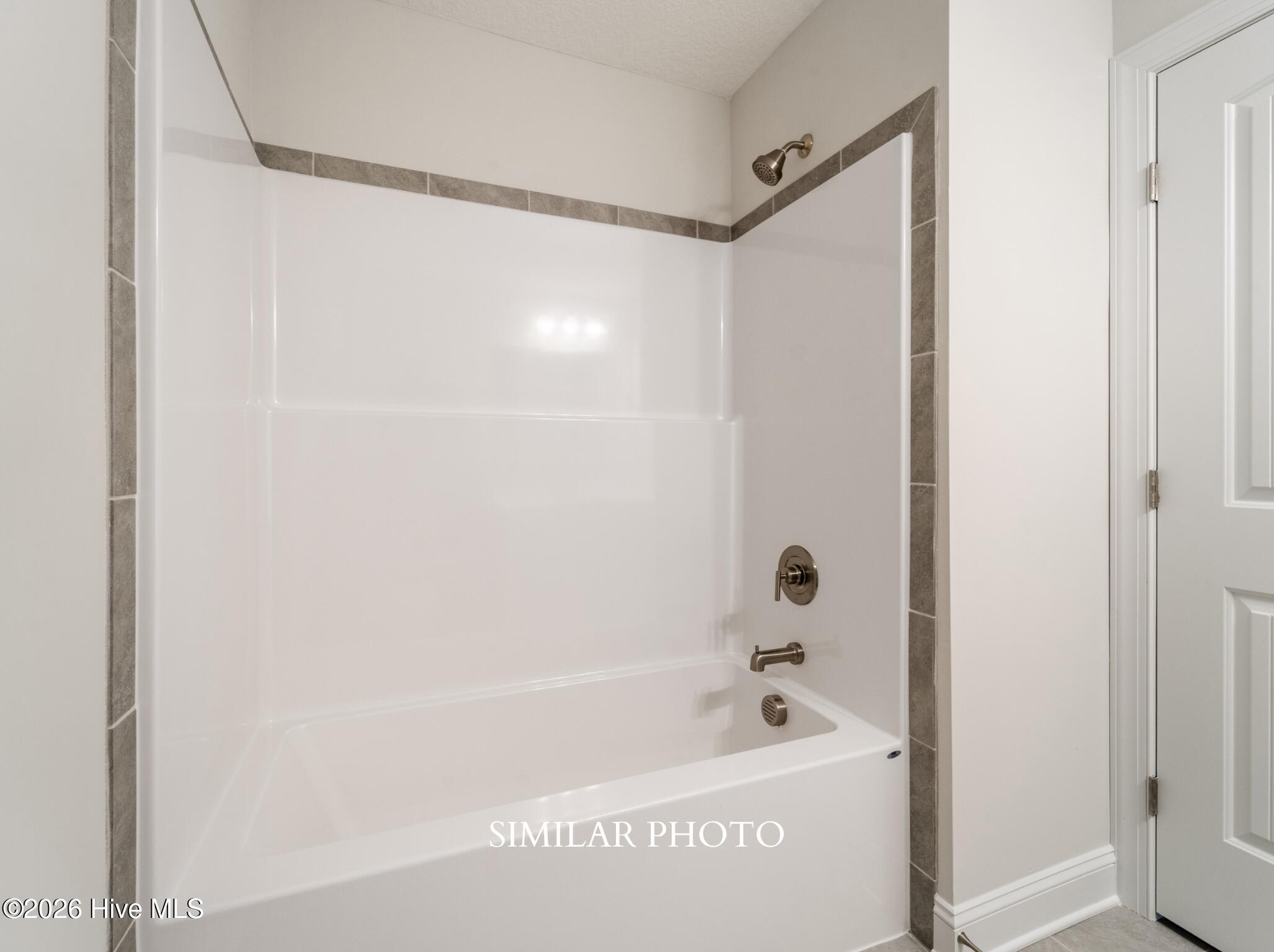 100567506 | Photo 28