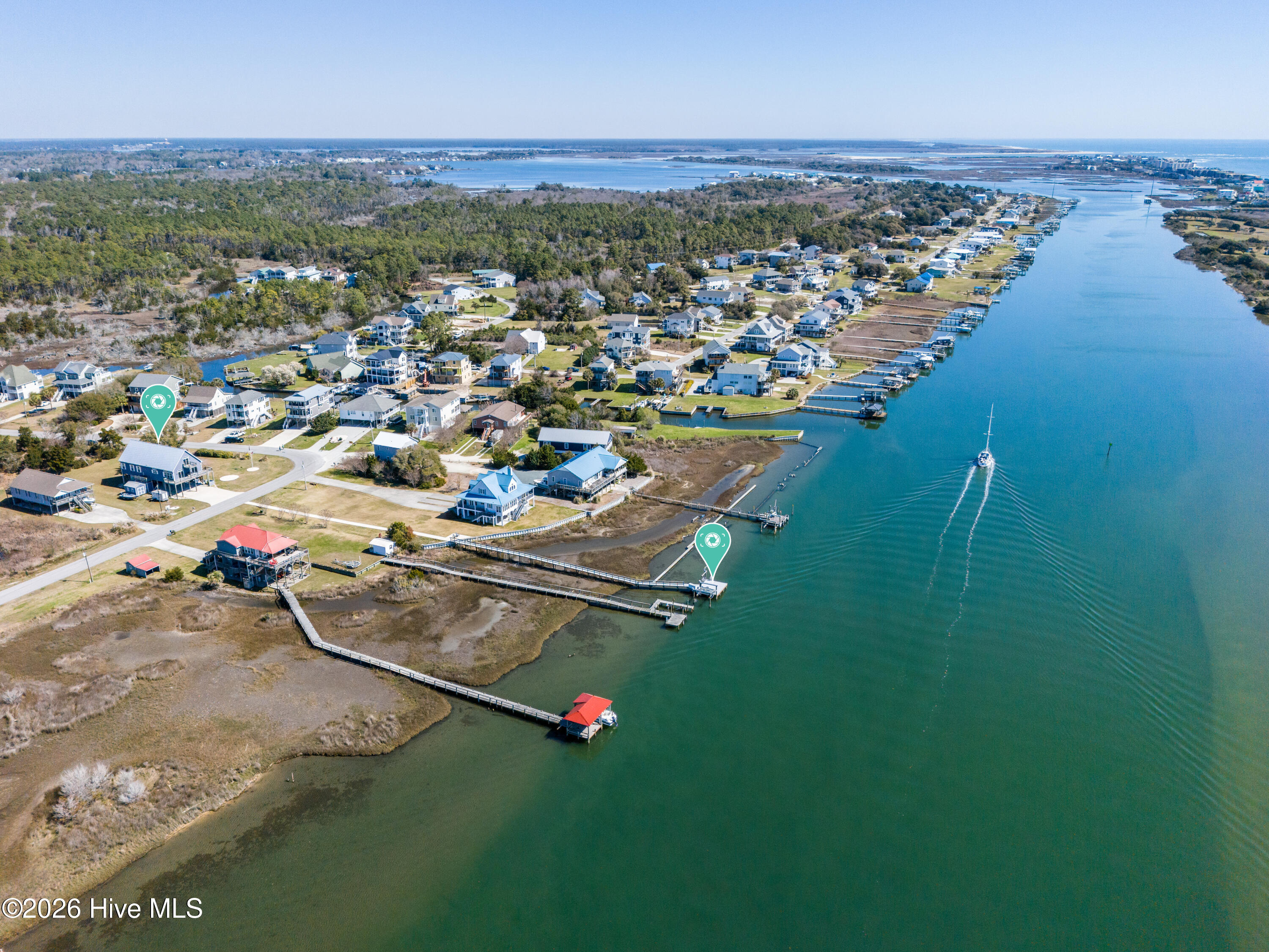 100562204 | Photo 66