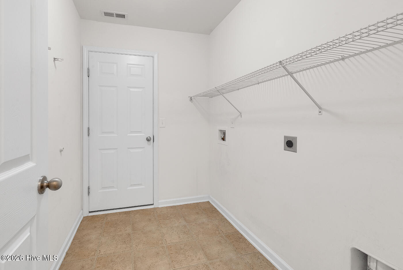 100554888 | Photo 26